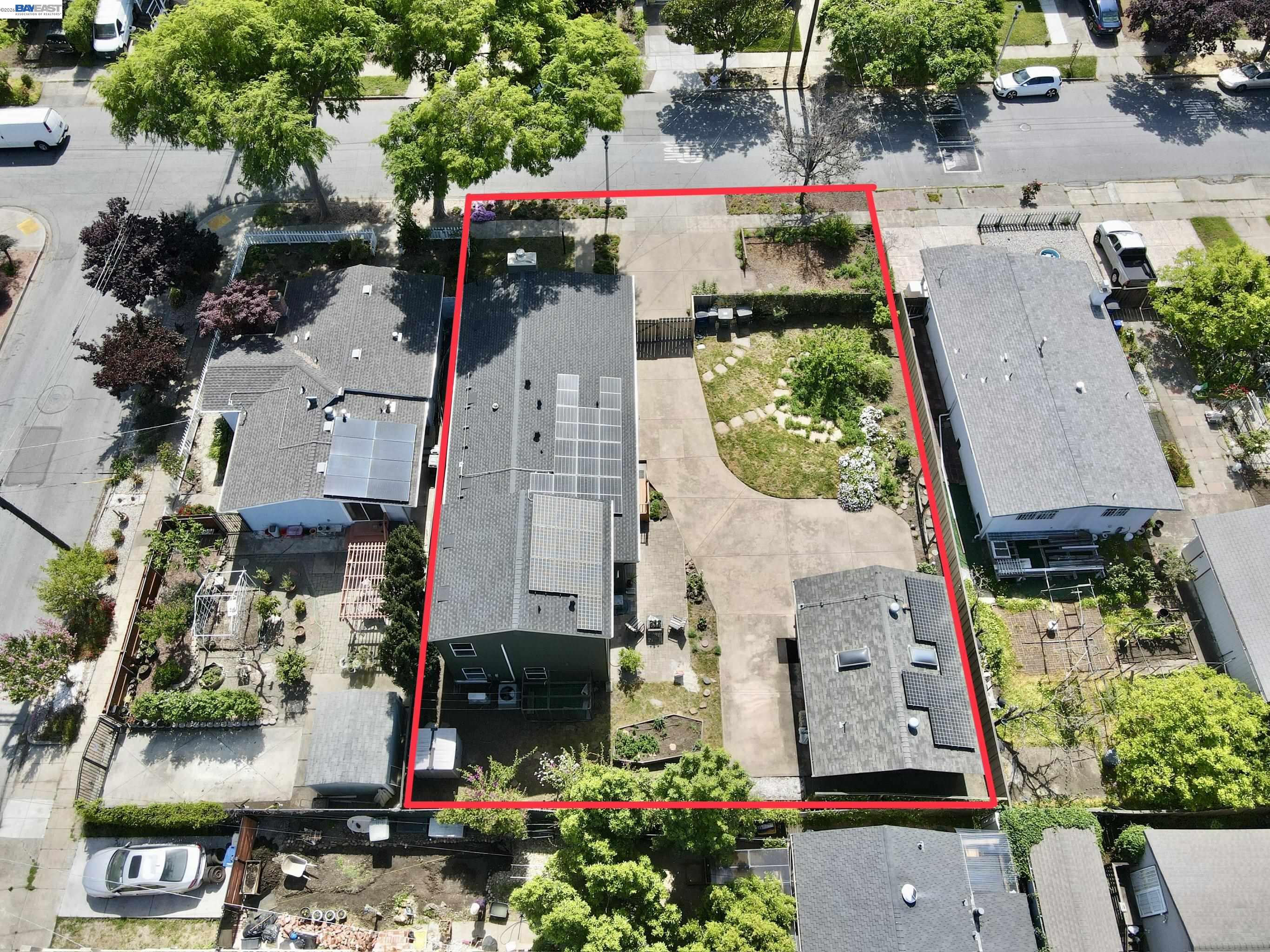 Detail Gallery Image 58 of 60 For 980 Victoria Ave, San Leandro,  CA 94577 - 4 Beds | 3 Baths