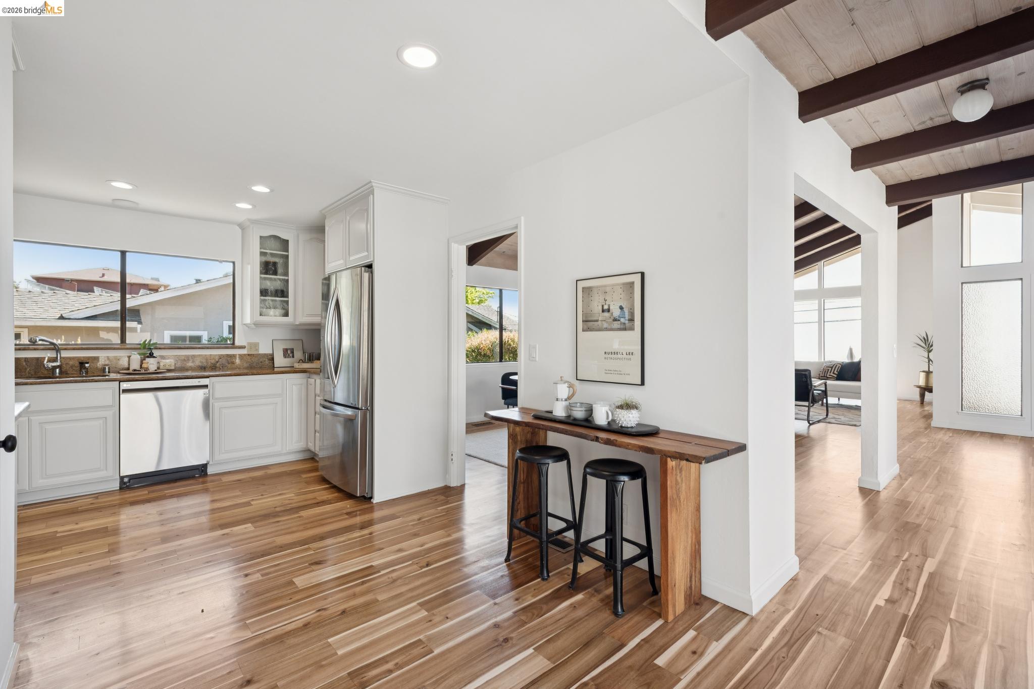 Detail Gallery Image 21 of 60 For 14300 Skyline Blvd, Oakland,  CA 94619 - 3 Beds | 2/1 Baths