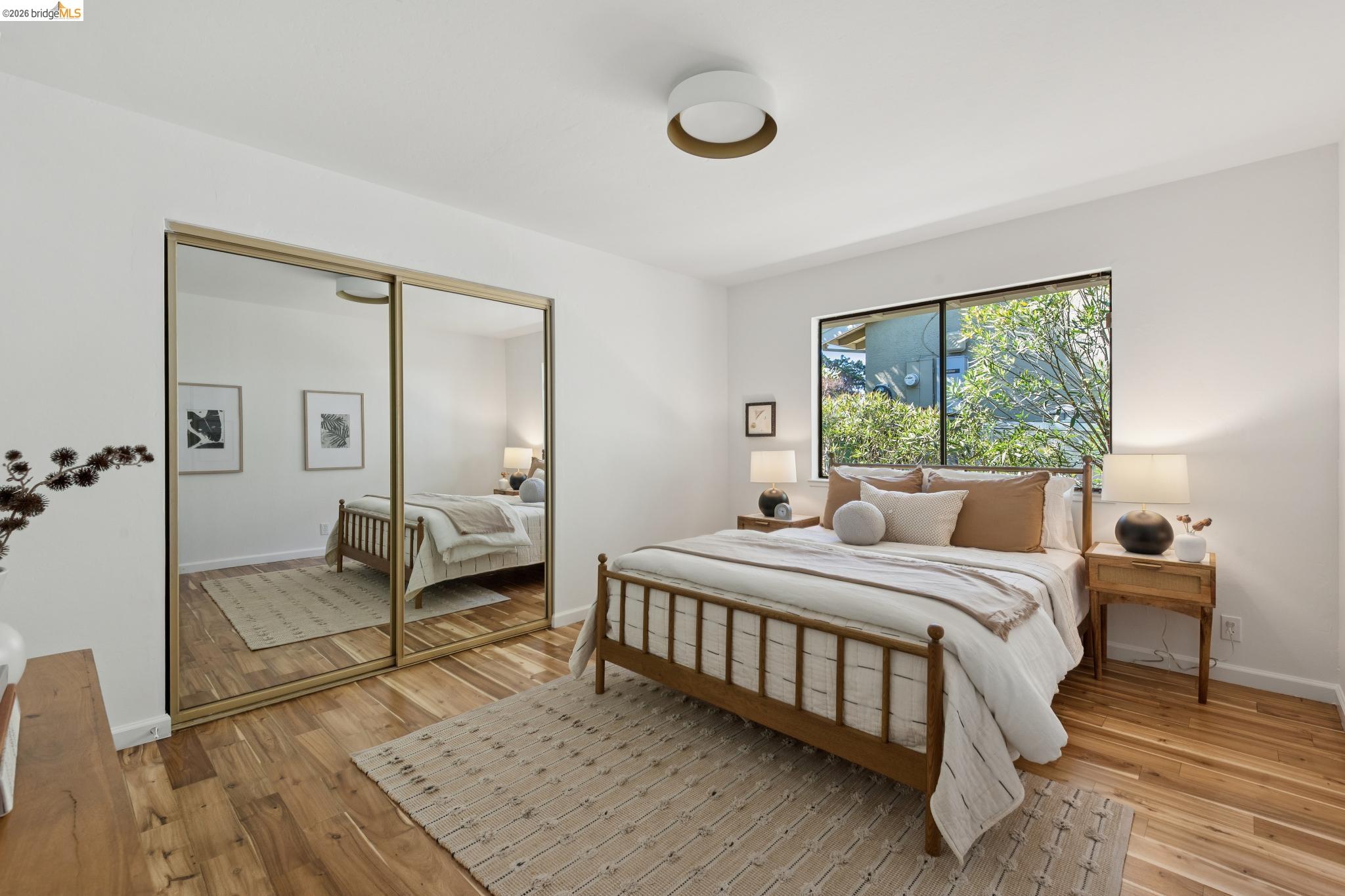 Detail Gallery Image 52 of 60 For 14300 Skyline Blvd, Oakland,  CA 94619 - 3 Beds | 2/1 Baths