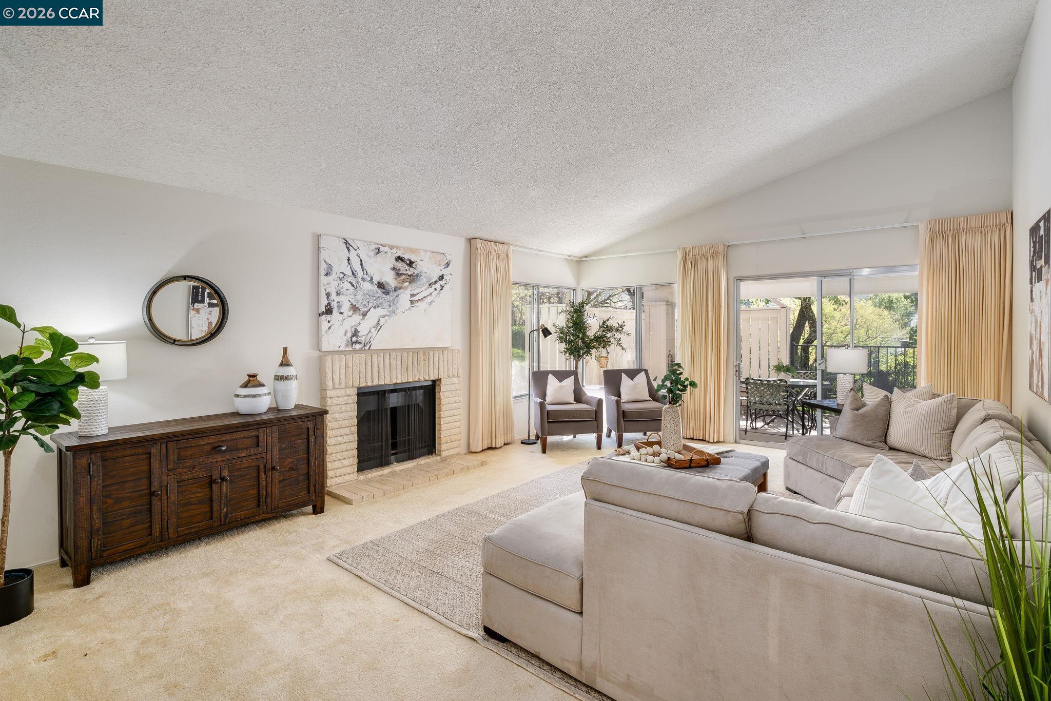 Photo #12: 41128603 Listing: Photo #12