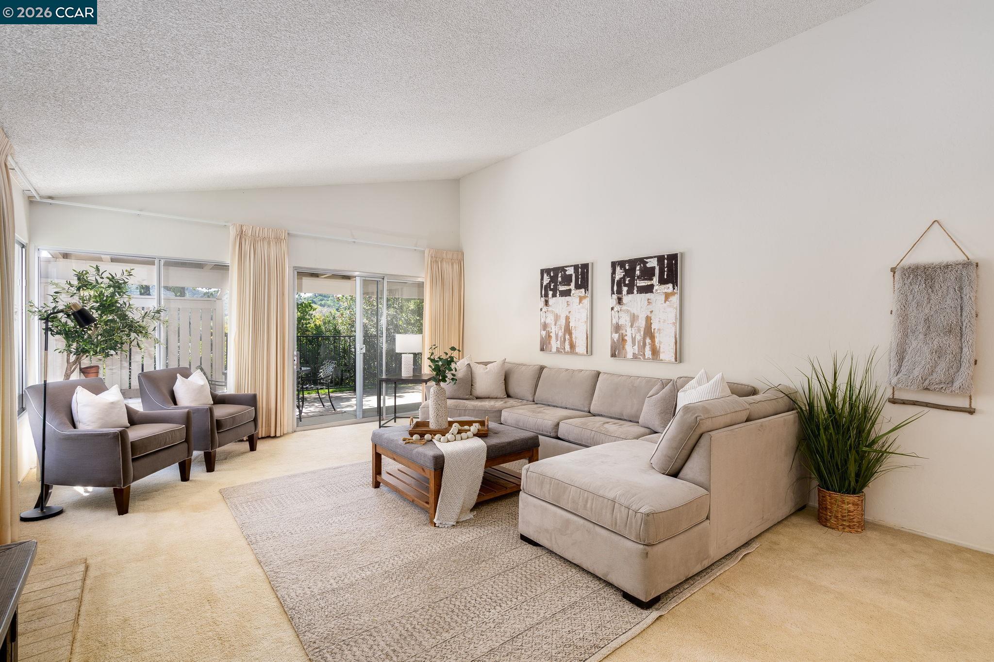 Photo #15: 41128603 Listing: Photo #15