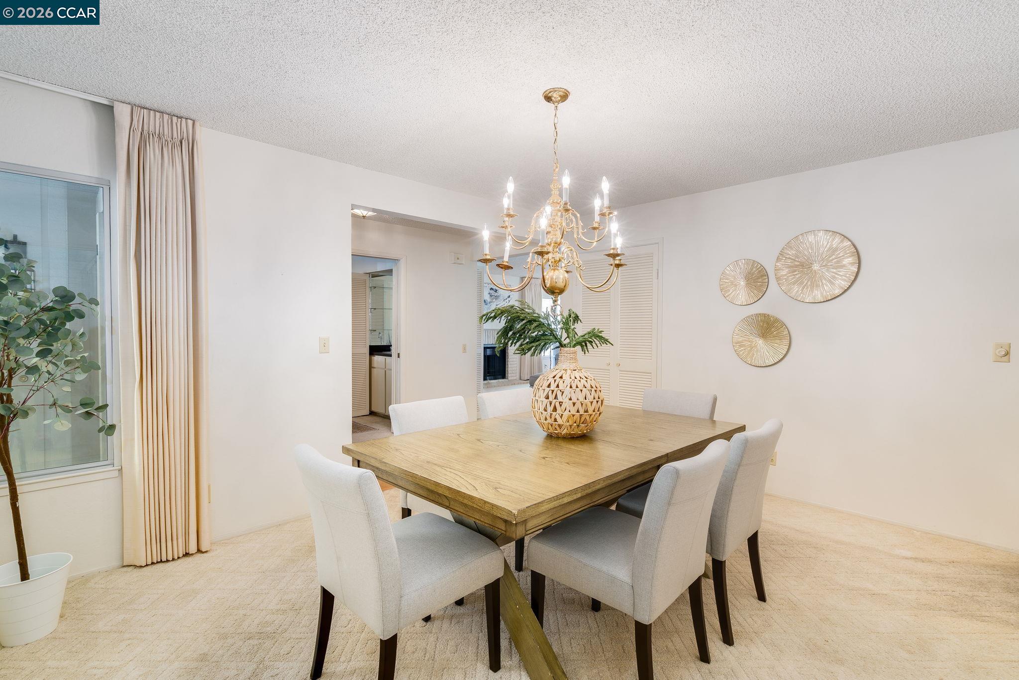 Photo #9: 41128603 Listing: Photo #9