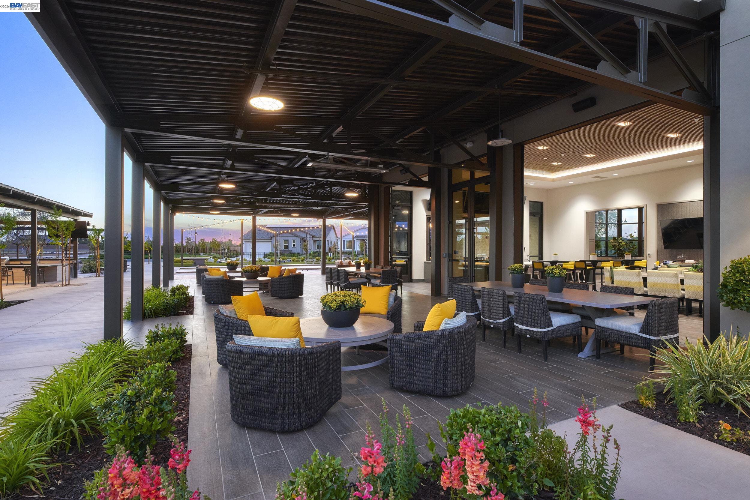 Detail Gallery Image 38 of 42 For 972 Conrad Street, Manteca,  CA 95336 - 2 Beds | 2/1 Baths