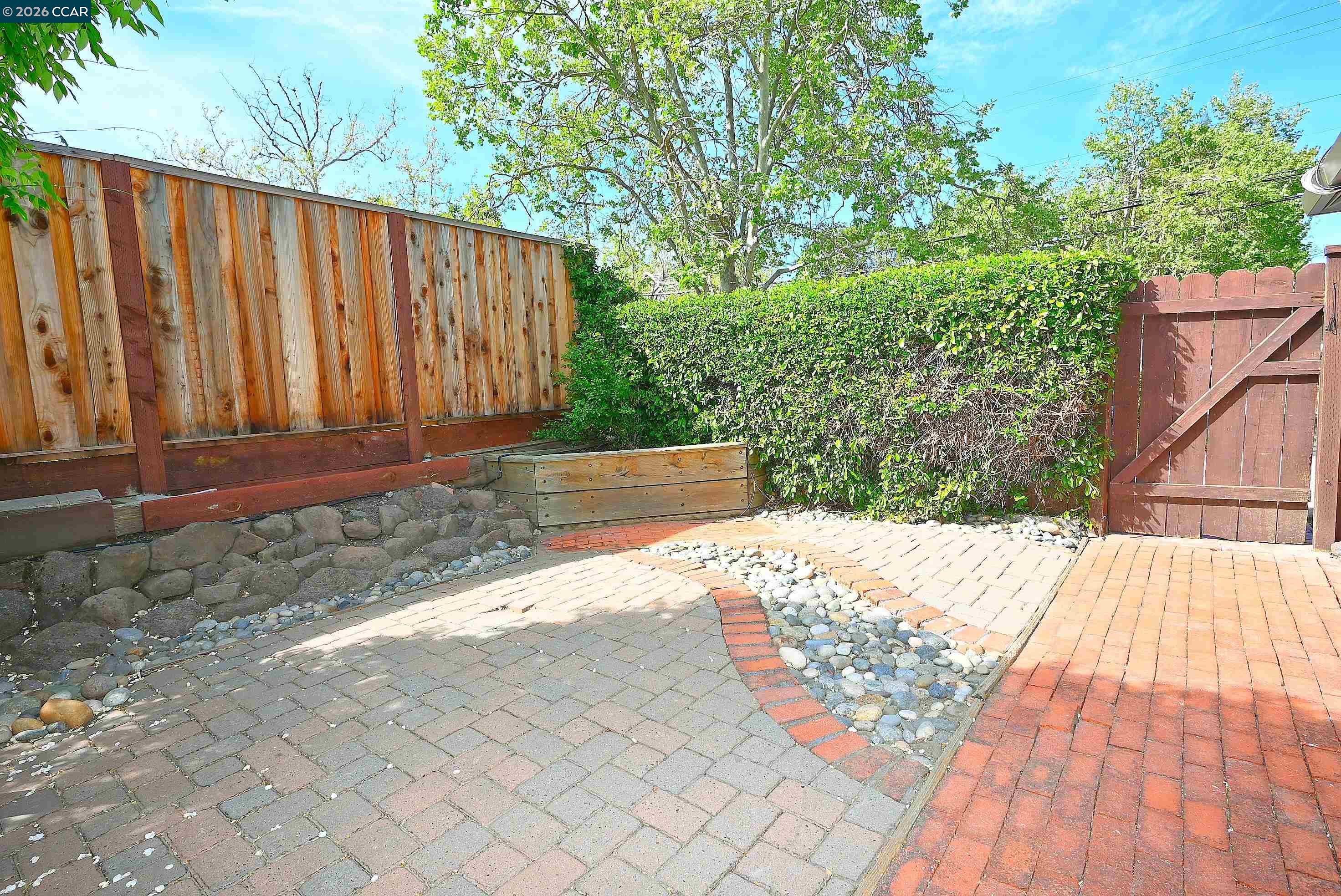 Detail Gallery Image 32 of 38 For 385 Maureen Ln, Pleasant Hill,  CA 94523 - 3 Beds | 2 Baths