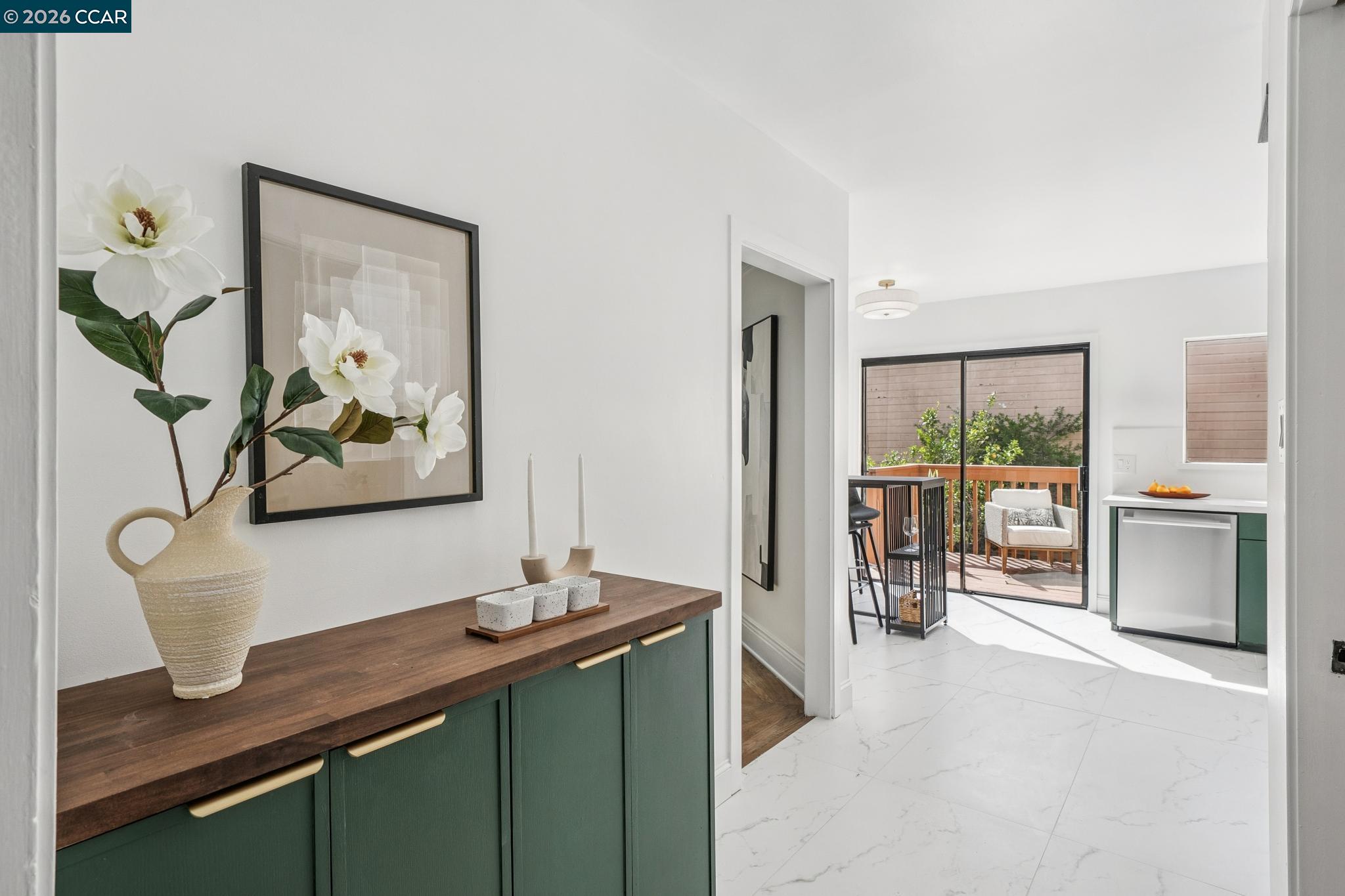 Detail Gallery Image 19 of 40 For 607 6th Ave, San Francisco,  CA 94118 - 3 Beds | 3 Baths