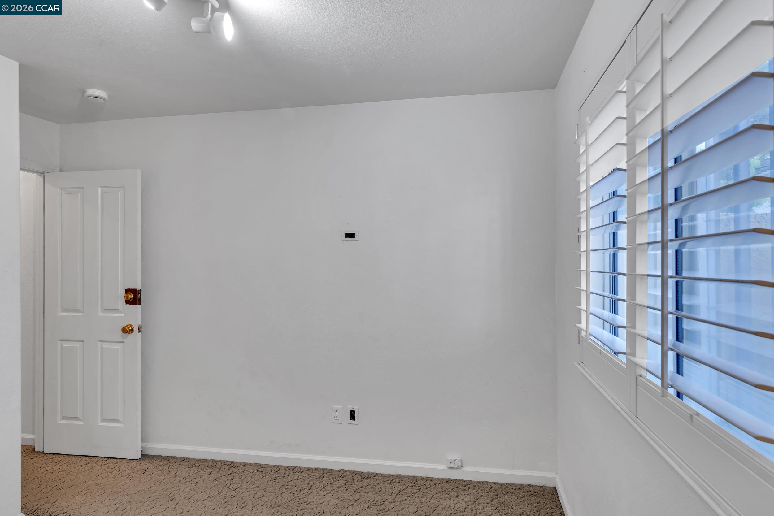 Detail Gallery Image 9 of 22 For 3735 Ignacio Cir, Stockton,  CA 95209 - 3 Beds | 2 Baths