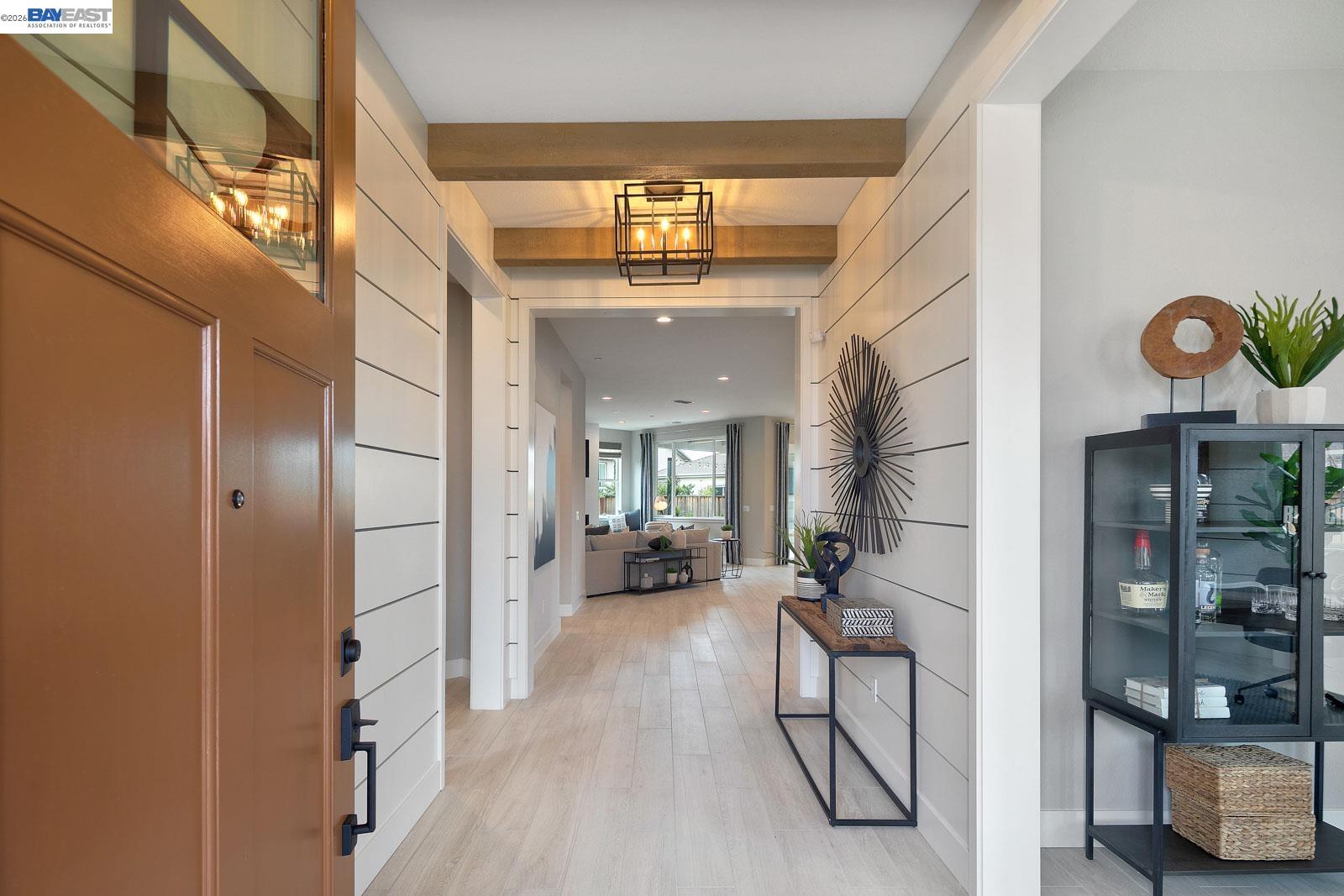 Detail Gallery Image 4 of 60 For 889 Conrad Street, Manteca,  CA 95336 - 2 Beds | 2/1 Baths