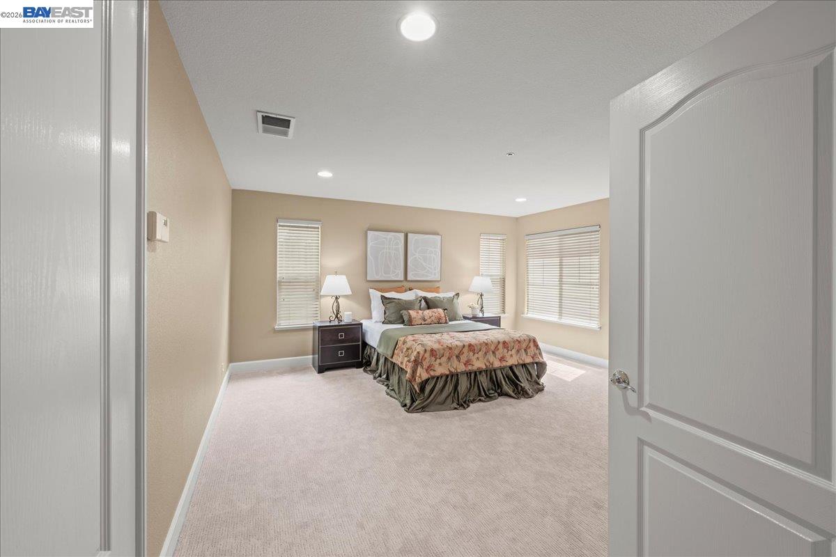 Detail Gallery Image 30 of 50 For 107 Limestone Cmn, Livermore,  CA 94550 - 3 Beds | 3 Baths