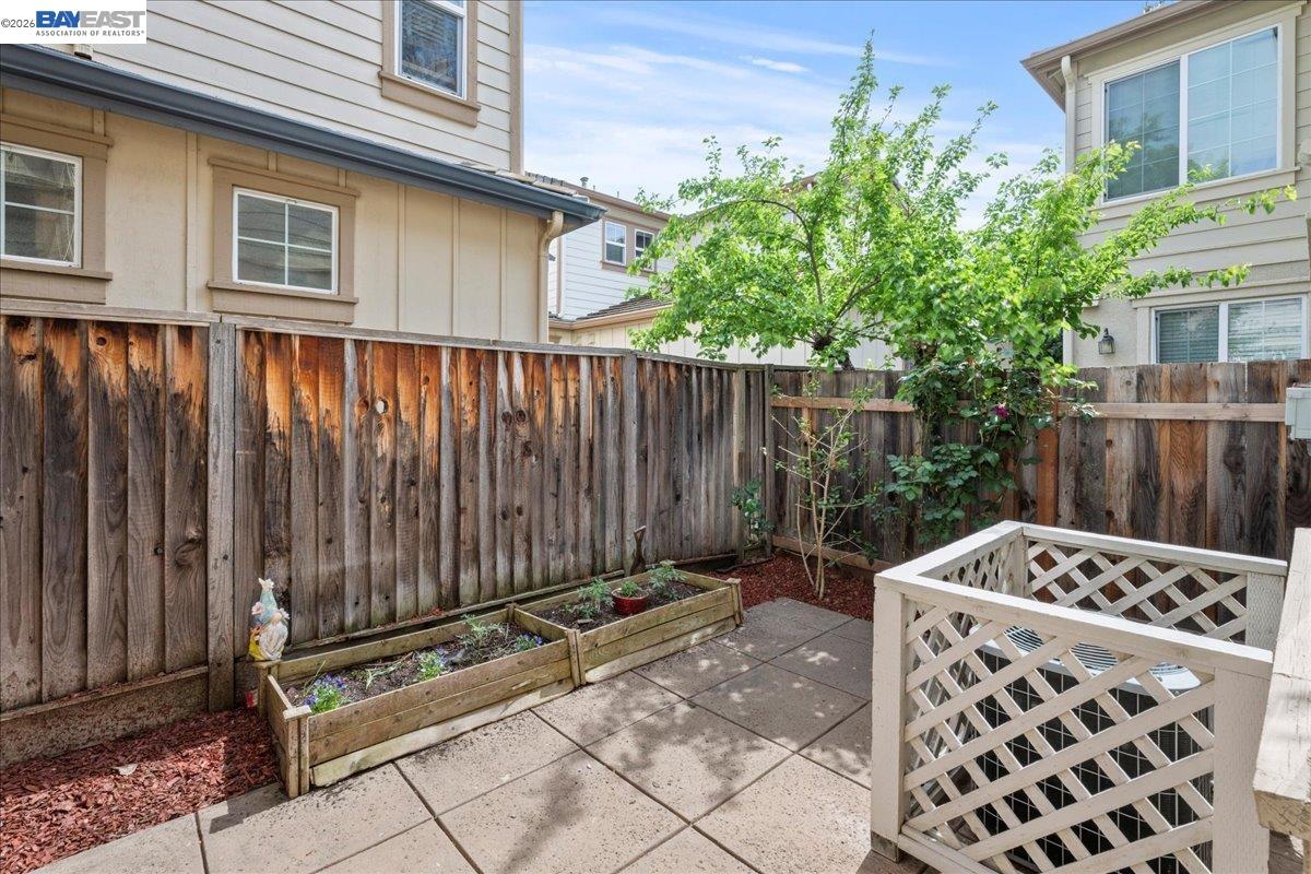 Detail Gallery Image 44 of 50 For 107 Limestone Cmn, Livermore,  CA 94550 - 3 Beds | 3 Baths