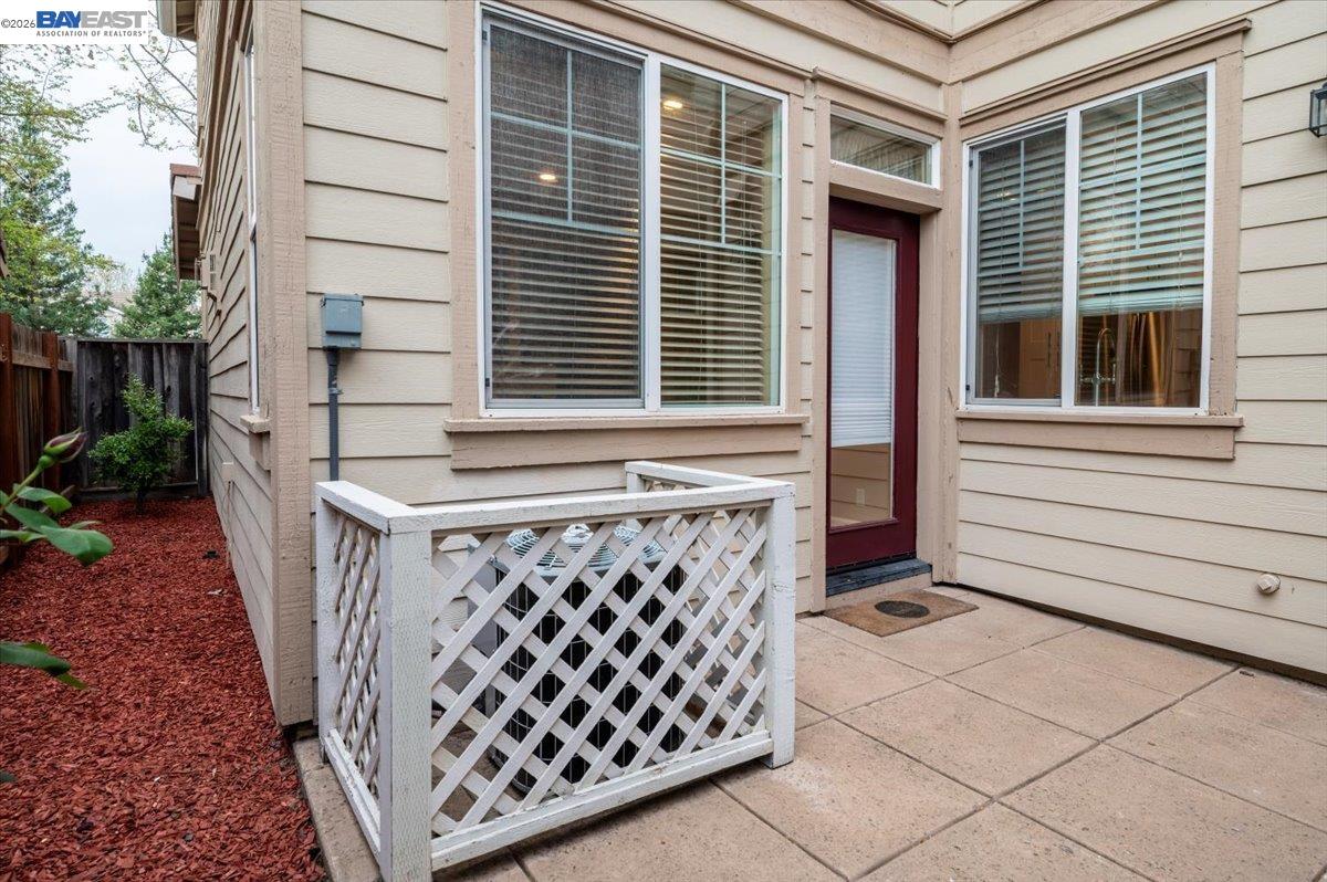 Detail Gallery Image 47 of 50 For 107 Limestone Cmn, Livermore,  CA 94550 - 3 Beds | 3 Baths