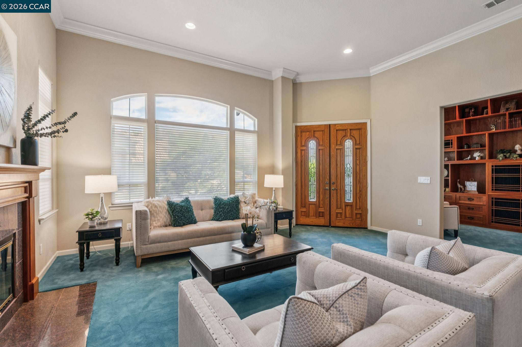 Detail Gallery Image 12 of 51 For 5374 Fernbank Dr, Concord,  CA 94521 - 4 Beds | 2 Baths