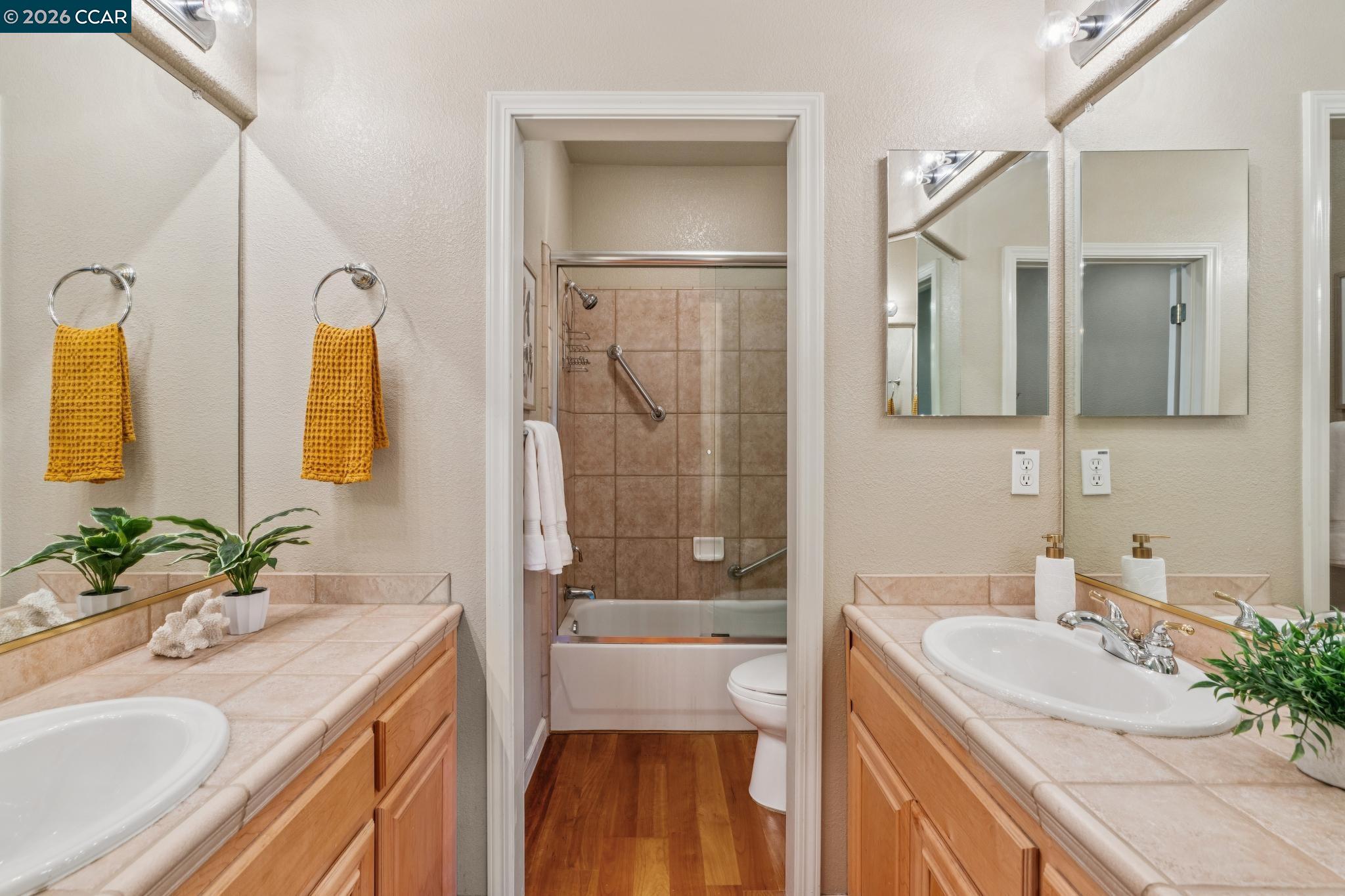 Detail Gallery Image 35 of 51 For 5374 Fernbank Dr, Concord,  CA 94521 - 4 Beds | 2 Baths