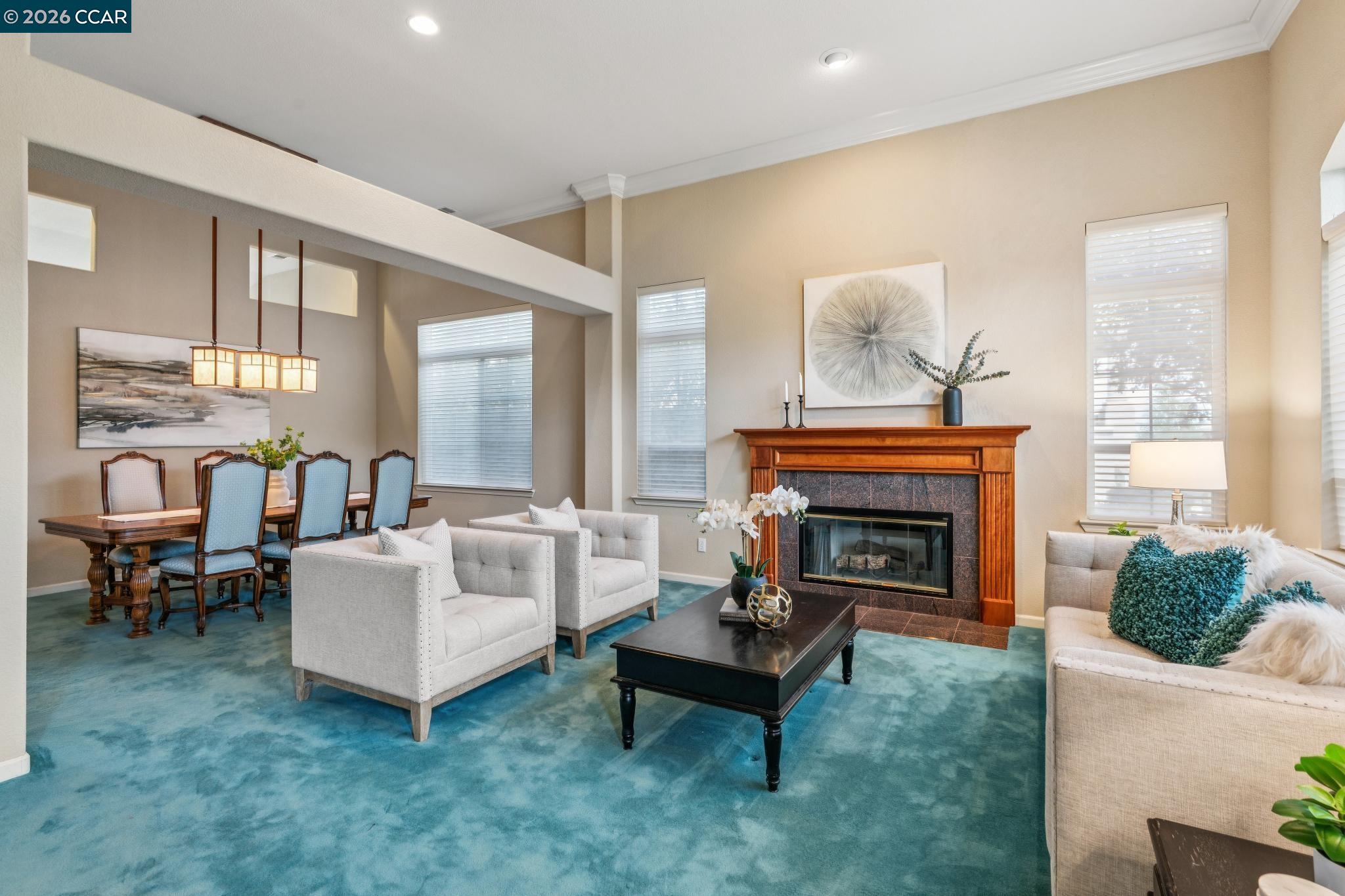 Detail Gallery Image 8 of 51 For 5374 Fernbank Dr, Concord,  CA 94521 - 4 Beds | 2 Baths