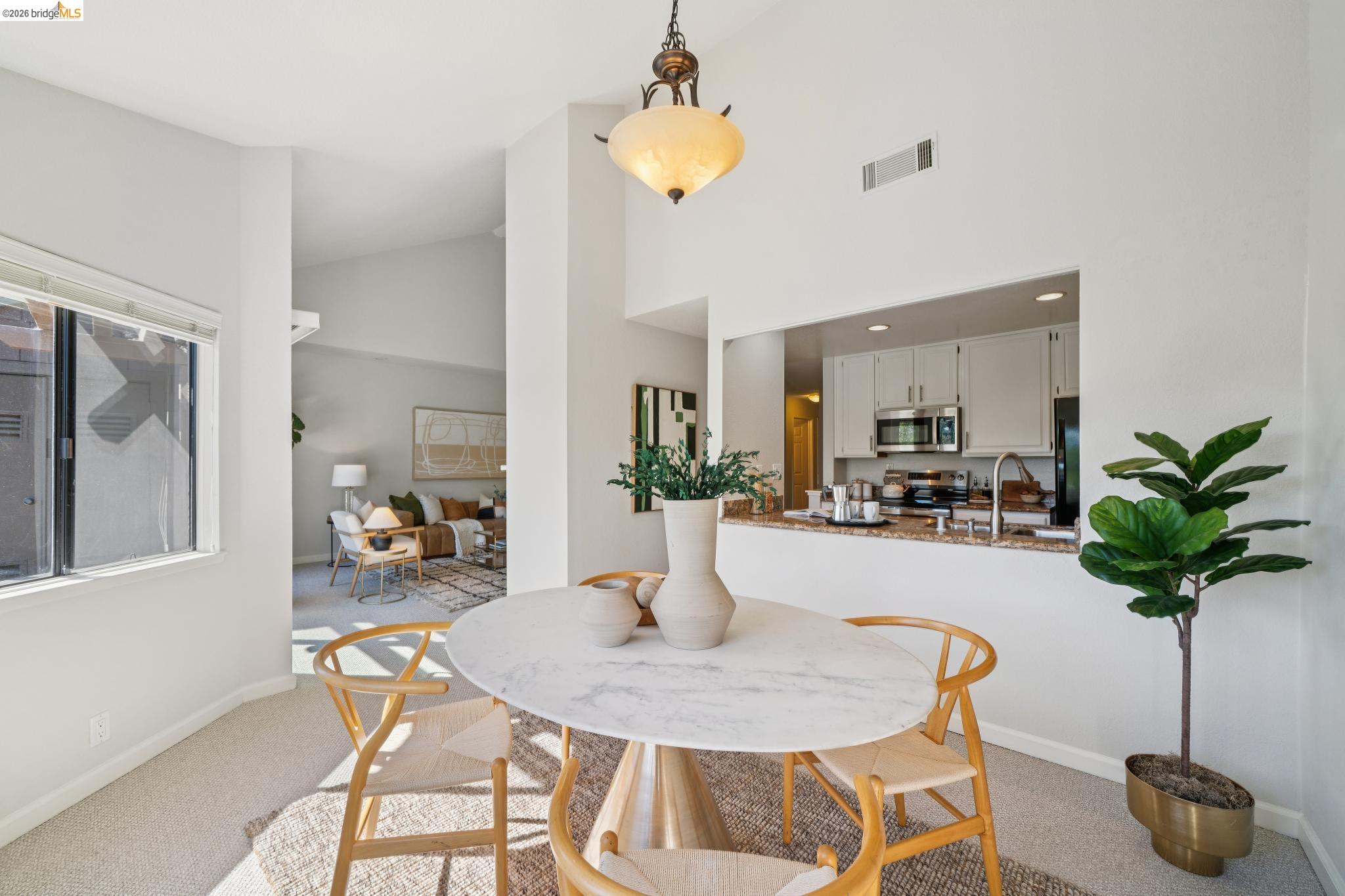 Photo #12: 41128616 Listing: Photo #12