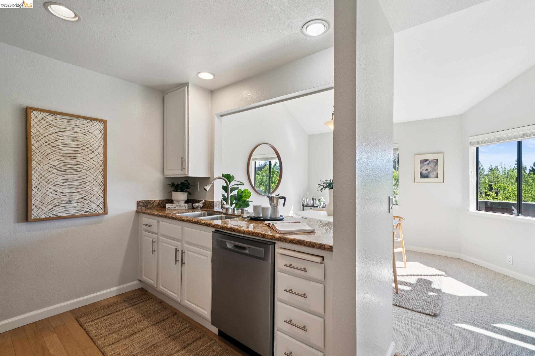 Photo #14: 41128616 Listing: Photo #14