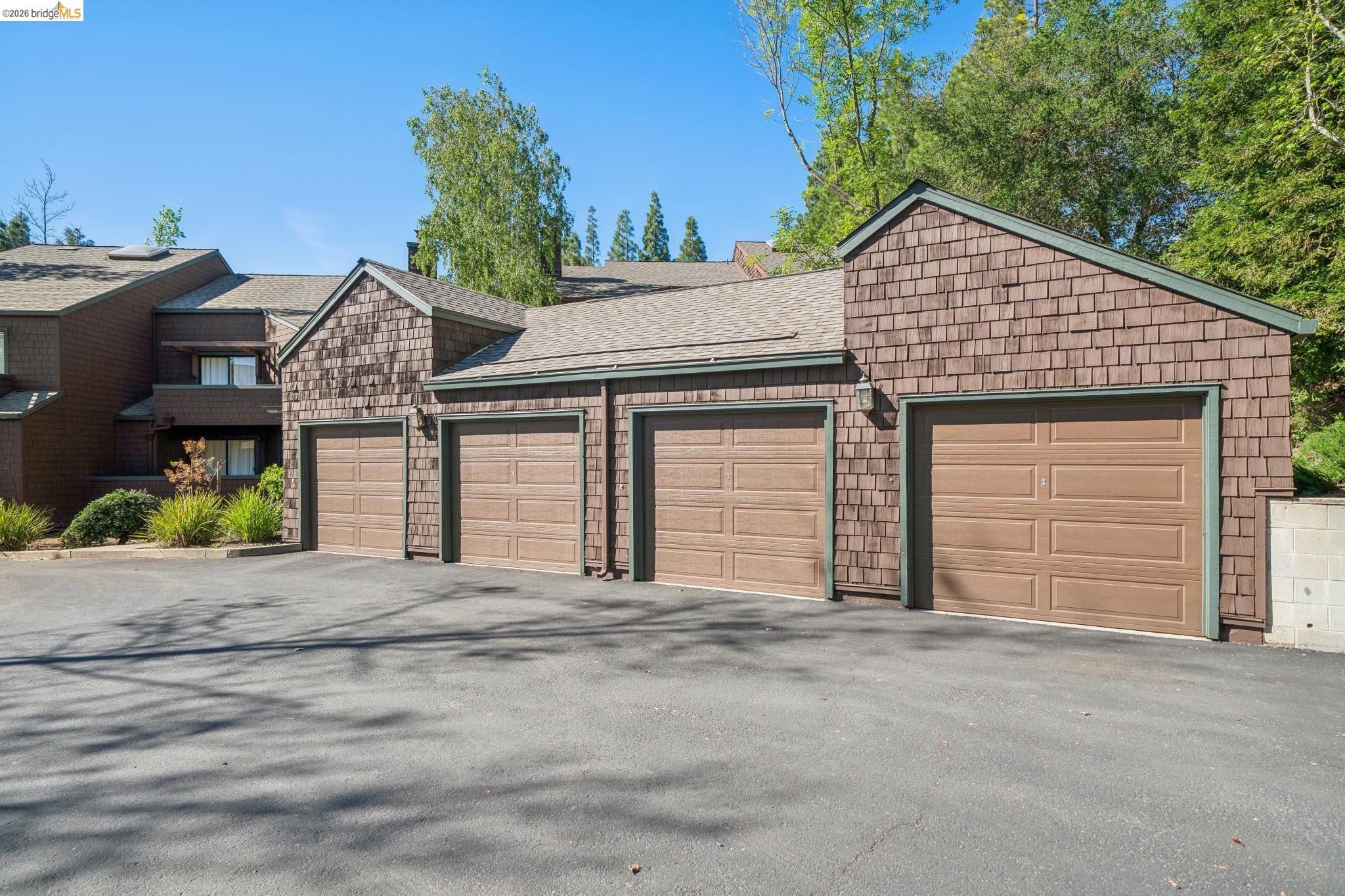 Photo #30: 41128616 Listing: Photo #30