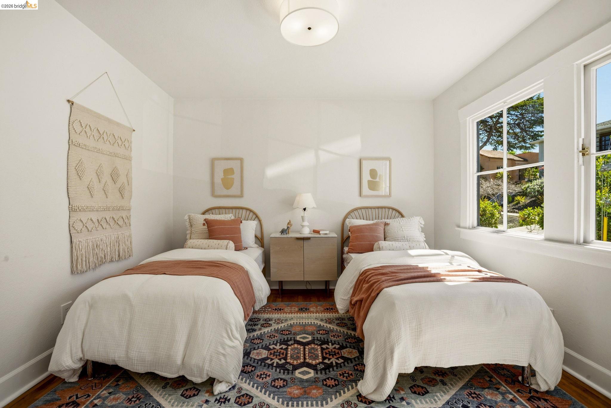 Detail Gallery Image 27 of 54 For 700 Calmar Ave., Oakland,  CA 94610 - 4 Beds | 3 Baths