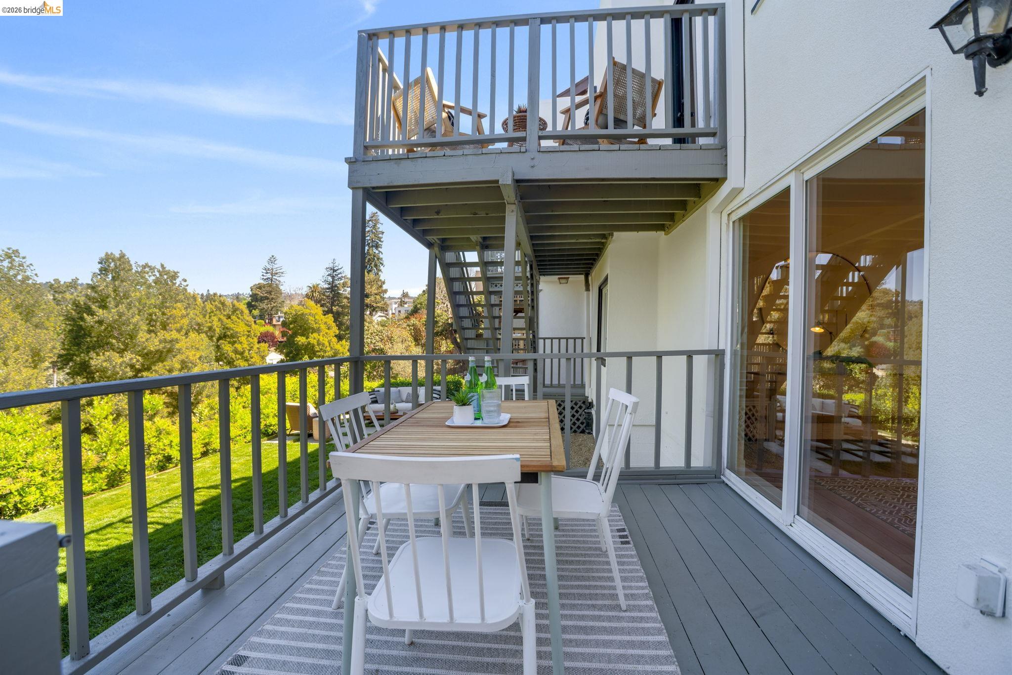 Detail Gallery Image 34 of 54 For 700 Calmar Ave., Oakland,  CA 94610 - 4 Beds | 3 Baths