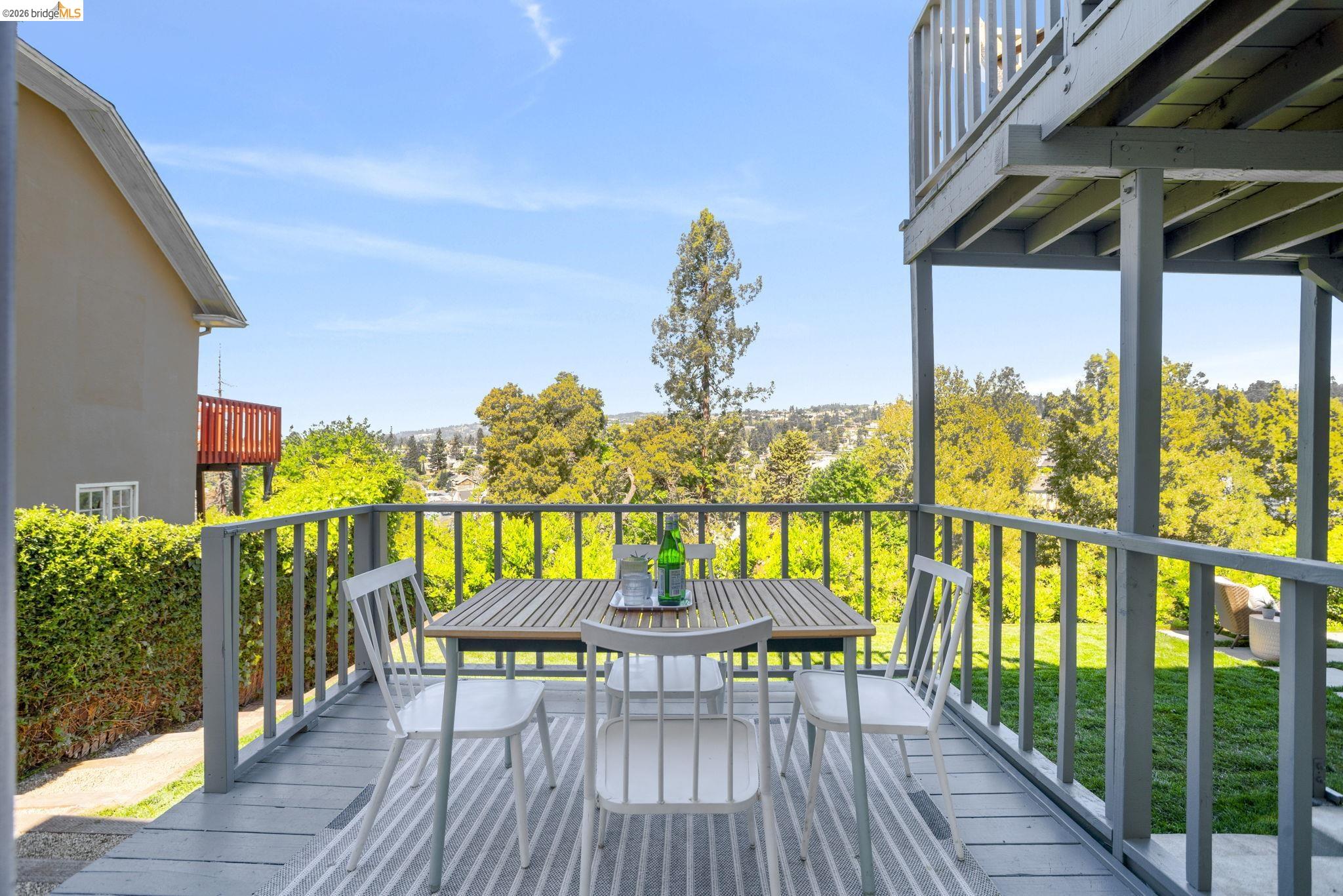 Detail Gallery Image 35 of 54 For 700 Calmar Ave., Oakland,  CA 94610 - 4 Beds | 3 Baths