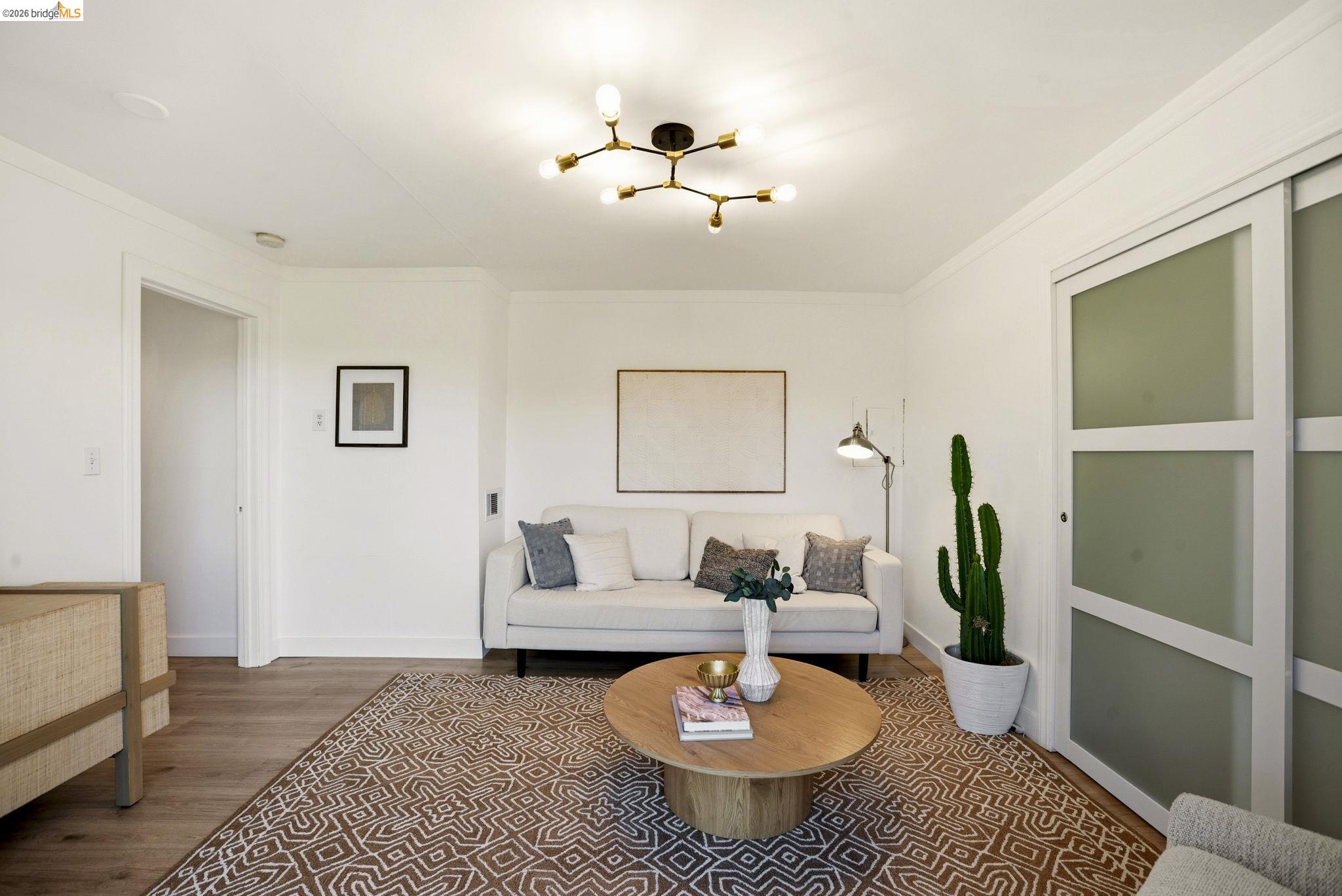 Detail Gallery Image 37 of 54 For 700 Calmar Ave., Oakland,  CA 94610 - 4 Beds | 3 Baths