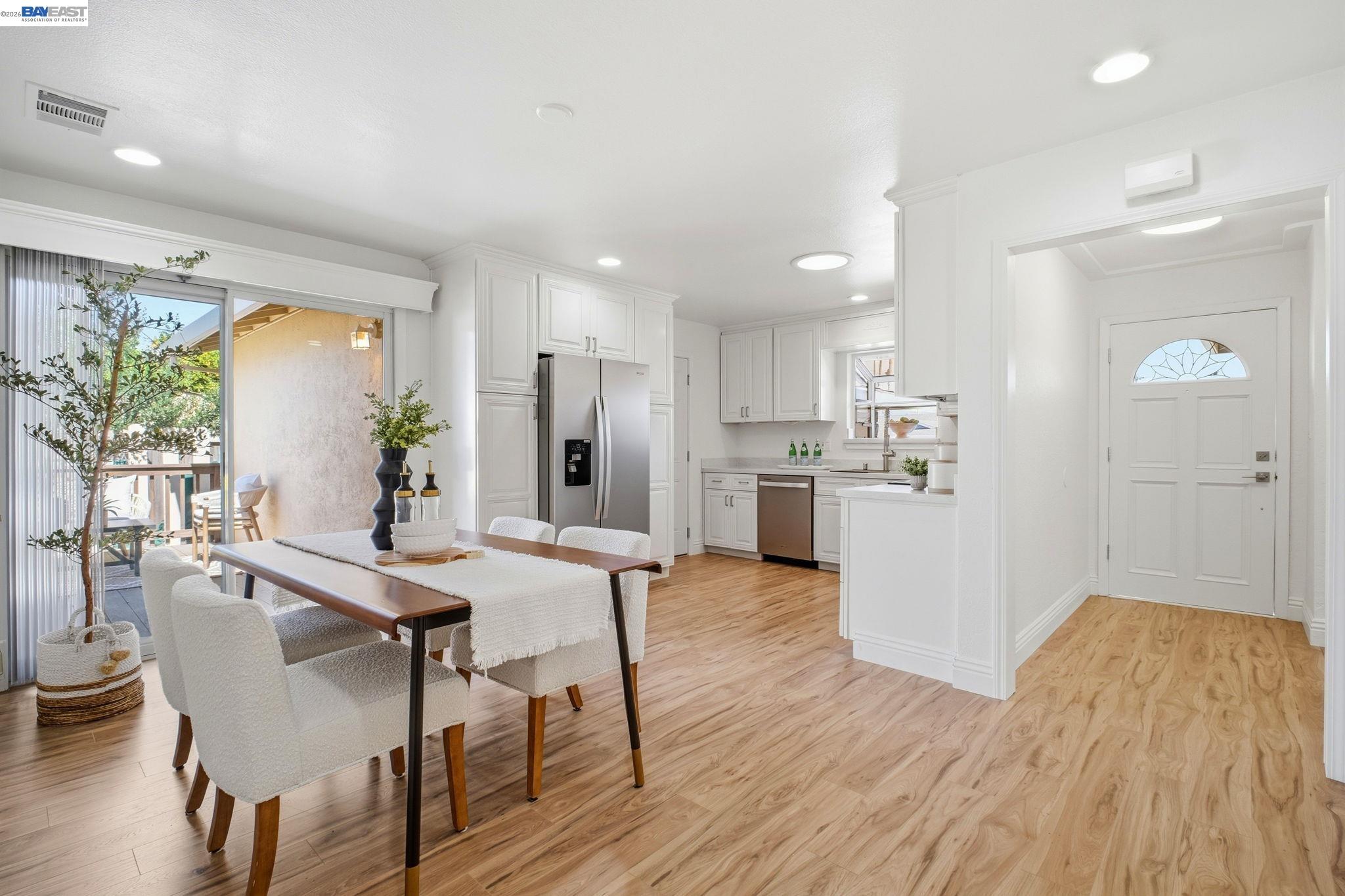 Detail Gallery Image 9 of 21 For 39605 Bruning St., Fremont,  CA 94538 - 3 Beds | 2 Baths