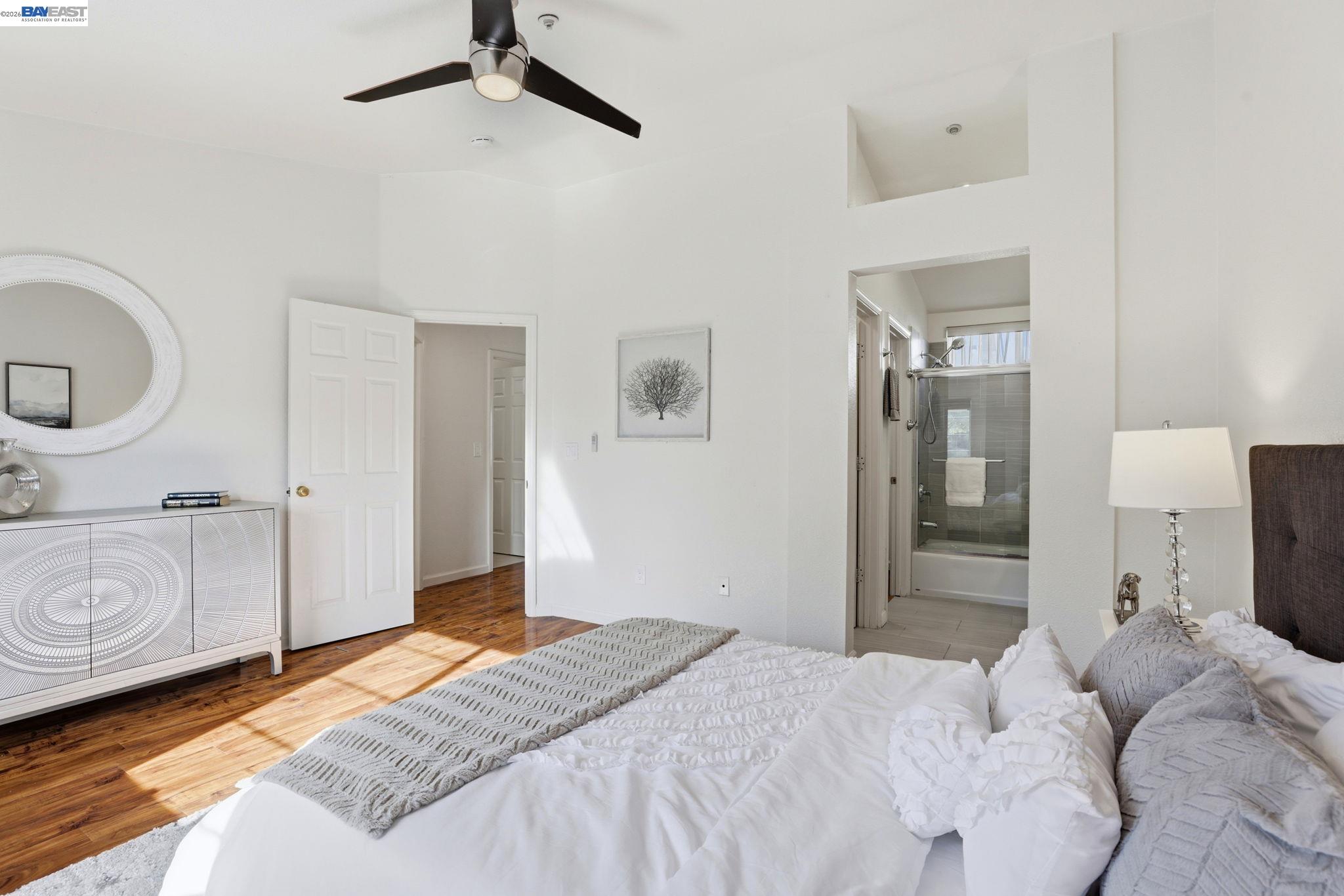 Detail Gallery Image 18 of 34 For 7318 Bower Ln, Dublin,  CA 94568 - 3 Beds | 2/1 Baths