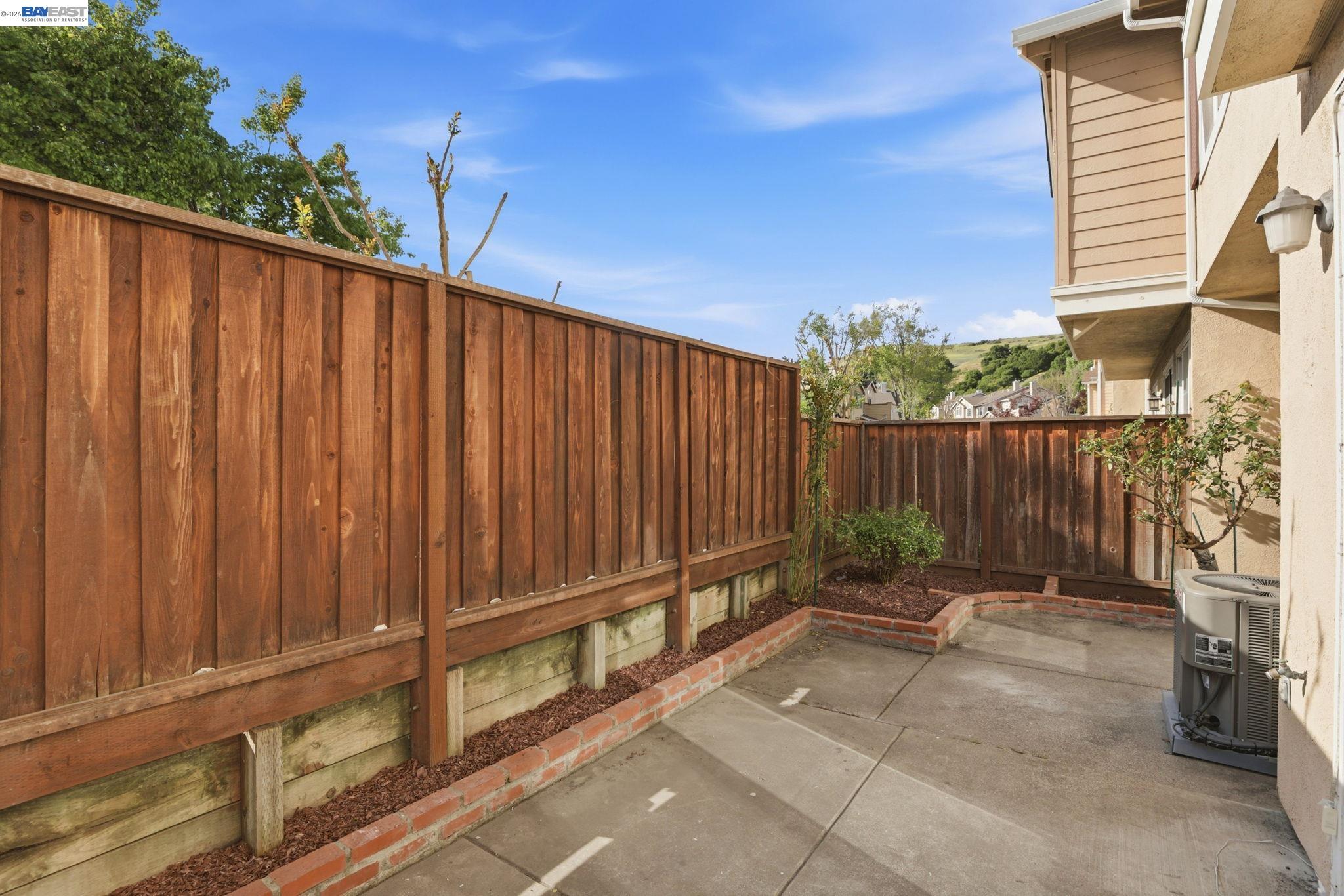 Detail Gallery Image 28 of 34 For 7318 Bower Ln, Dublin,  CA 94568 - 3 Beds | 2/1 Baths