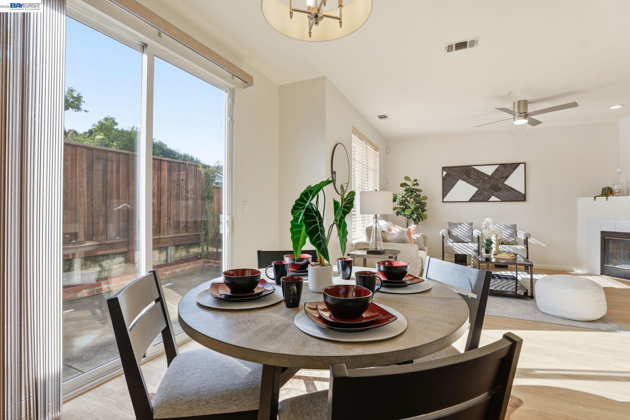 Detail Gallery Image 8 of 34 For 7318 Bower Ln, Dublin,  CA 94568 - 3 Beds | 2/1 Baths