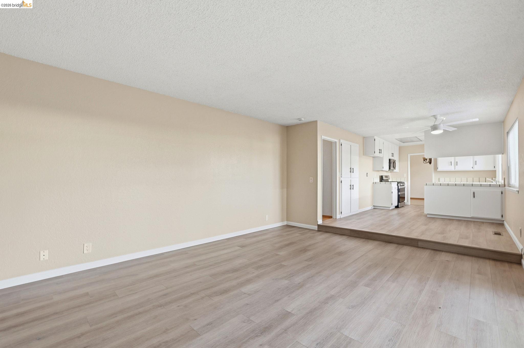 Detail Gallery Image 13 of 54 For 518 Churchill Park Dr, San Jose,  CA 95136 - 5 Beds | 3 Baths