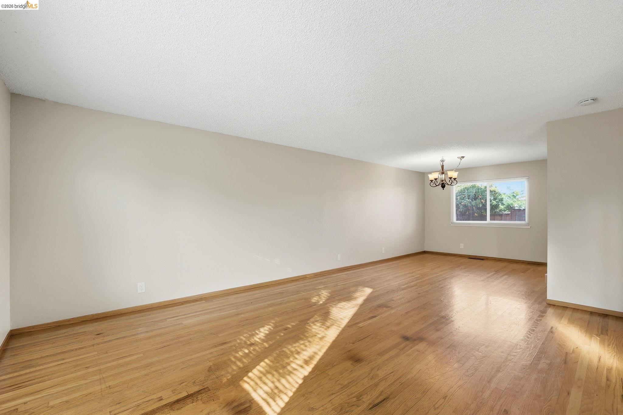 Detail Gallery Image 22 of 54 For 518 Churchill Park Dr, San Jose,  CA 95136 - 5 Beds | 3 Baths