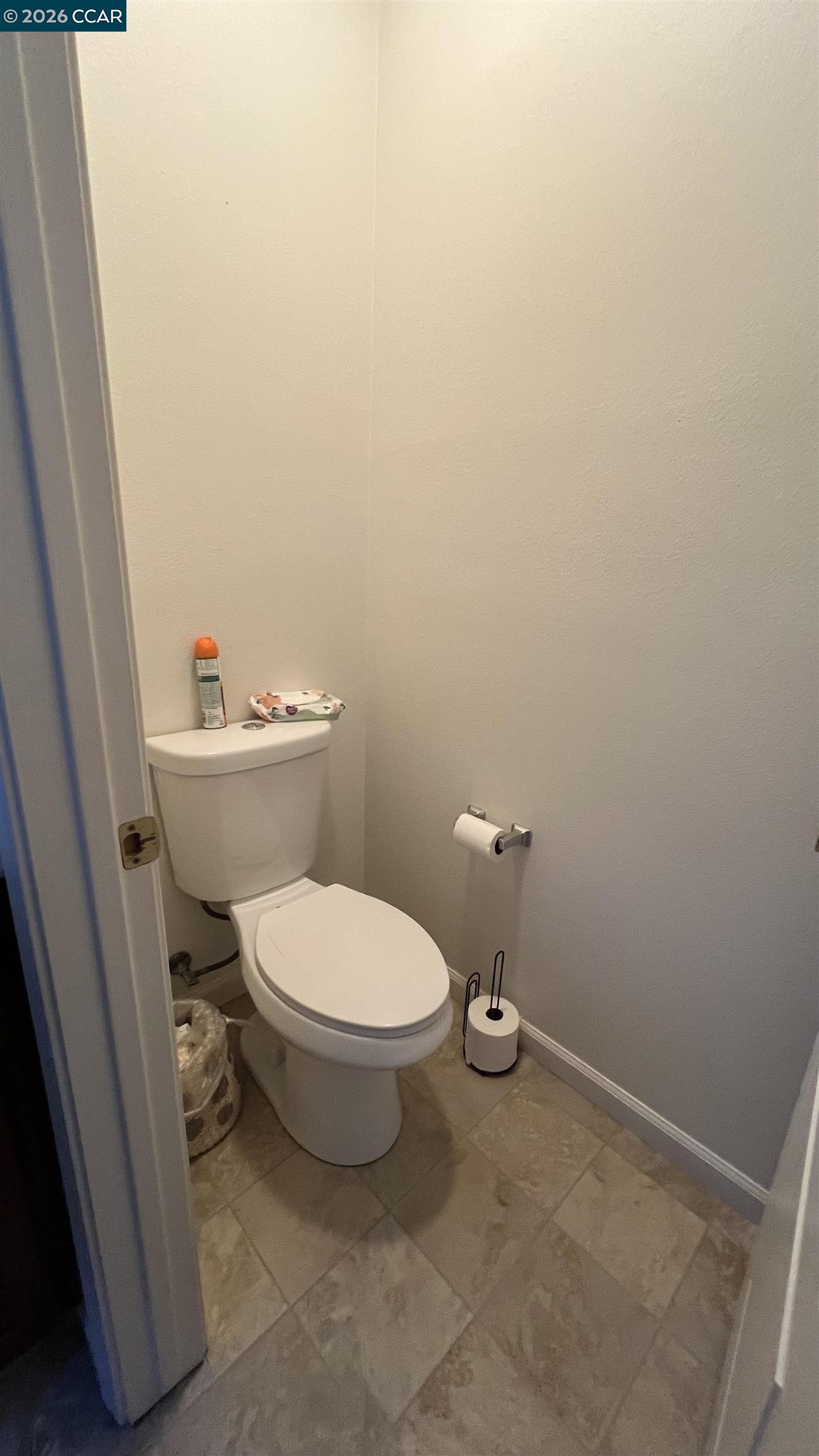 Detail Gallery Image 9 of 27 For 2512 Covelline St., Santa Rosa,  CA 95407 - 3 Beds | 2/1 Baths