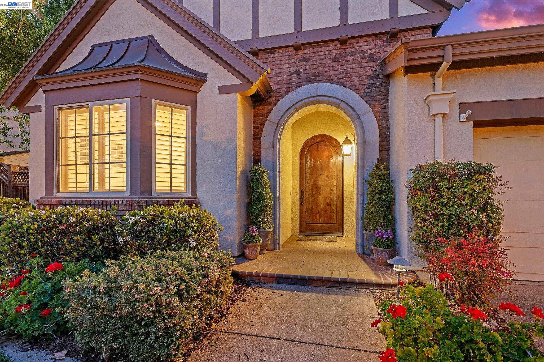 Detail Gallery Image 4 of 51 For 2270 Doccia Ct, Pleasanton,  CA 94566 - 4 Beds | 3 Baths