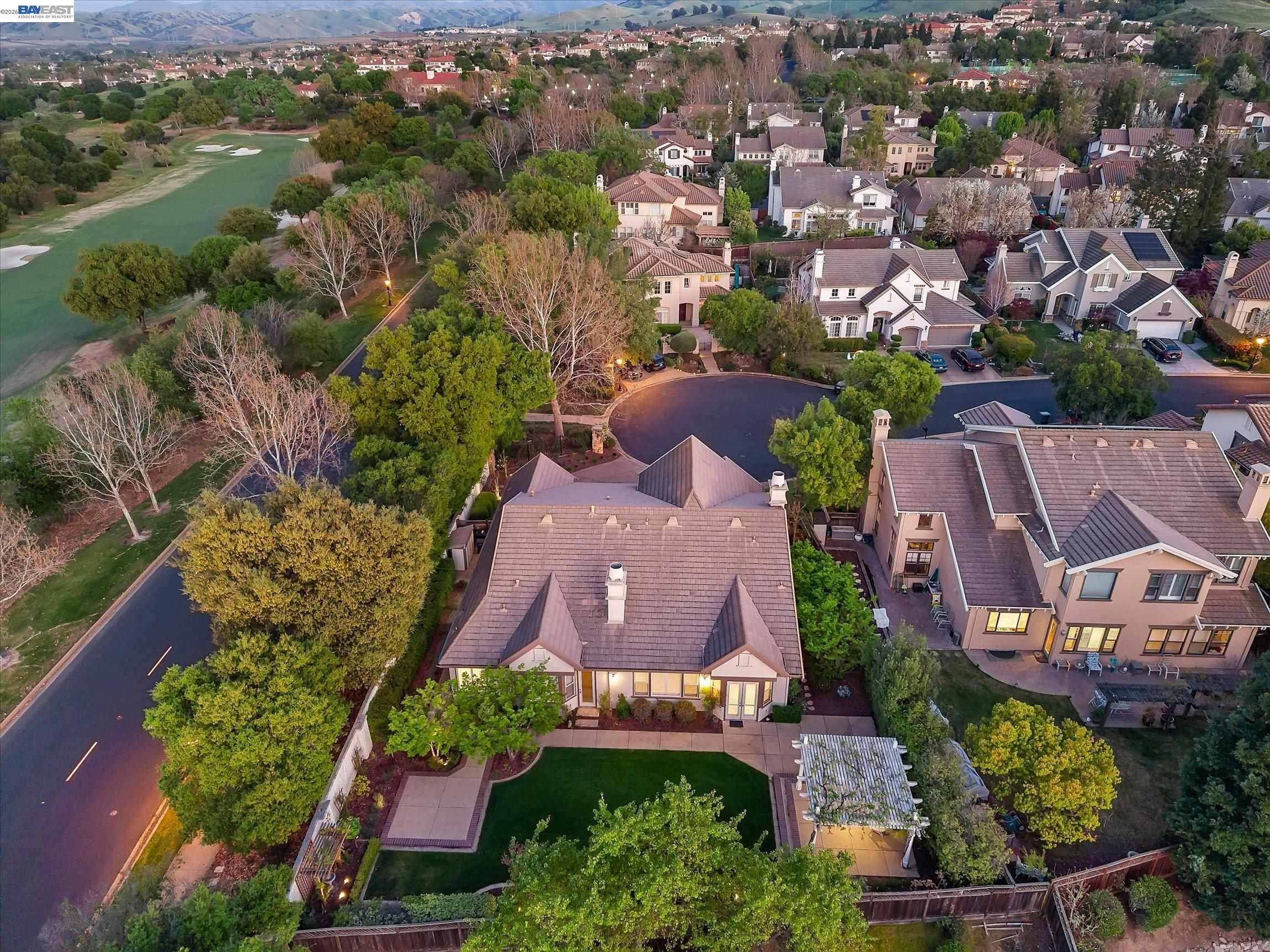 Detail Gallery Image 6 of 51 For 2270 Doccia Ct, Pleasanton,  CA 94566 - 4 Beds | 3 Baths