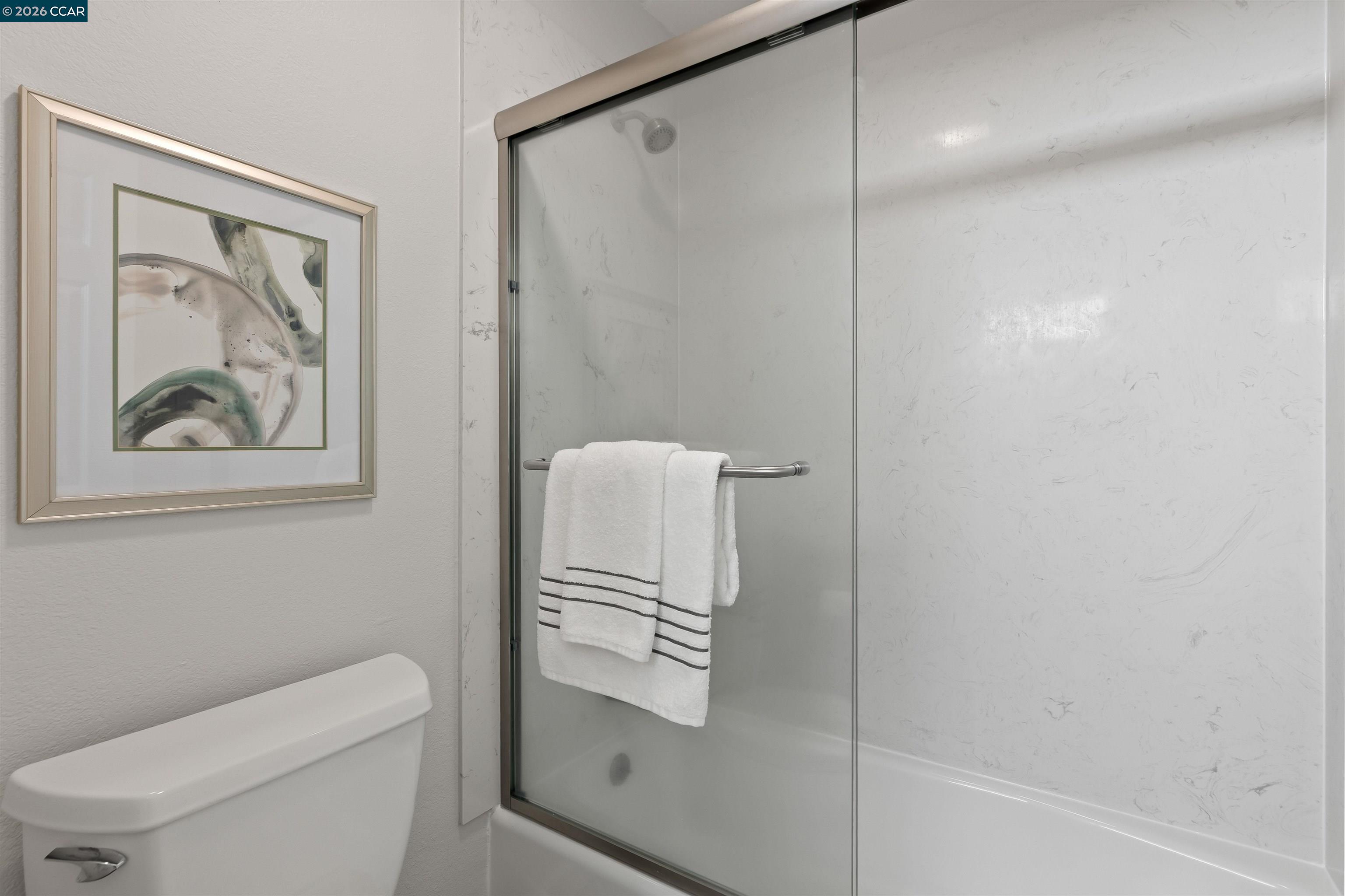 Detail Gallery Image 12 of 23 For 590 El Dorado Ave #214,  Oakland,  CA 94611 - 1 Beds | 1 Baths