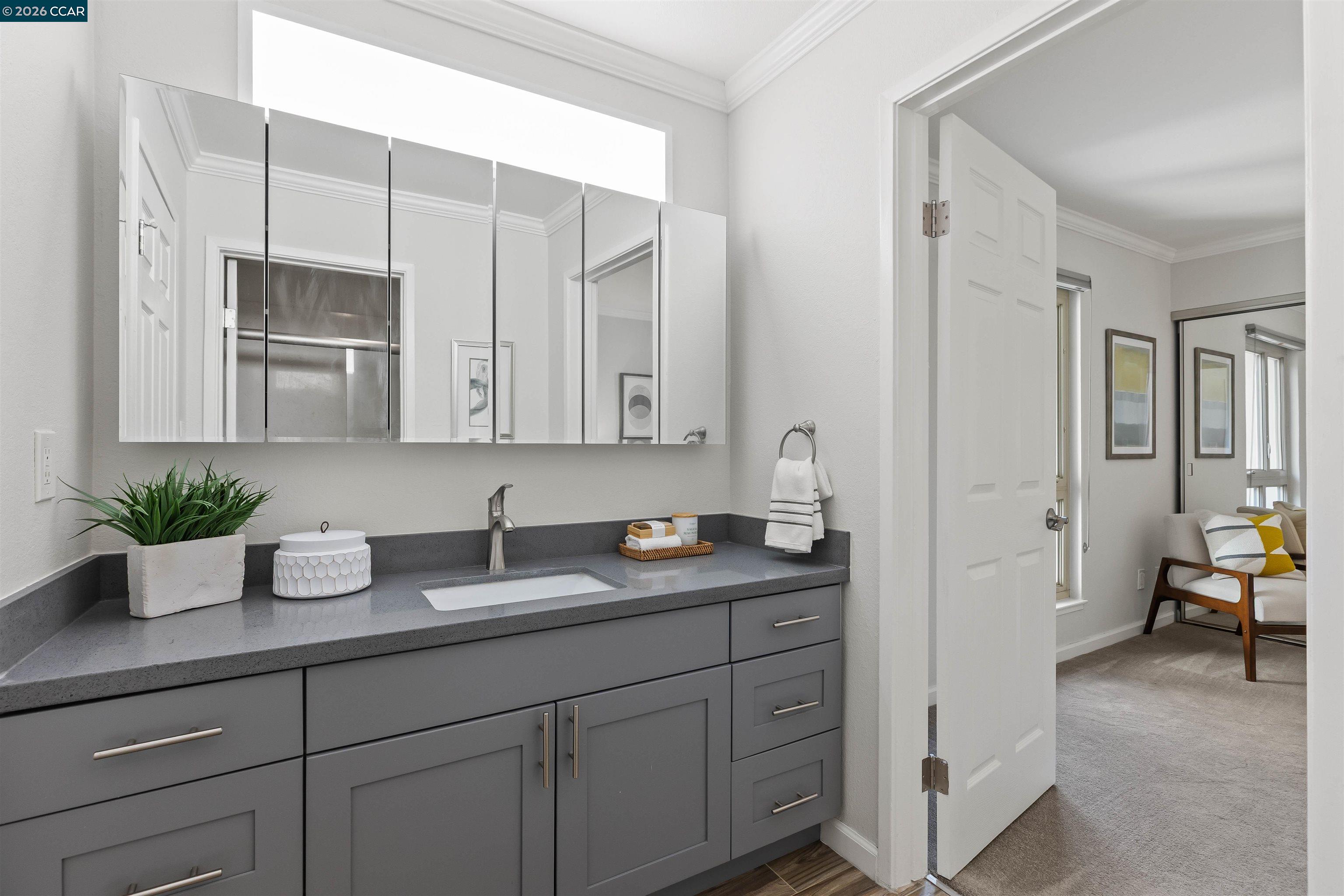 Detail Gallery Image 12 of 23 For 590 El Dorado Ave #214,  Oakland,  CA 94611 - 1 Beds | 1 Baths