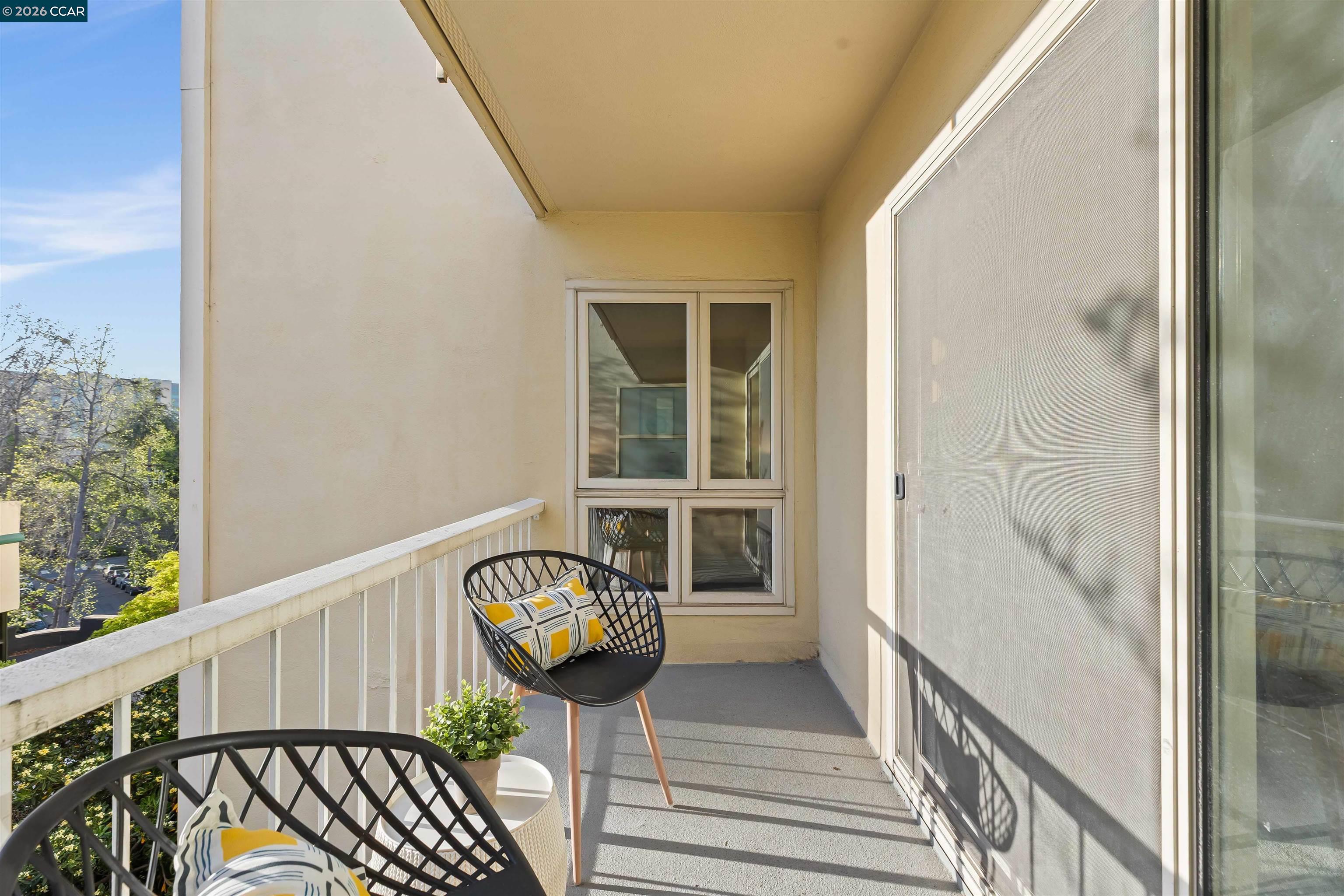 Detail Gallery Image 19 of 23 For 590 El Dorado Ave #214,  Oakland,  CA 94611 - 1 Beds | 1 Baths