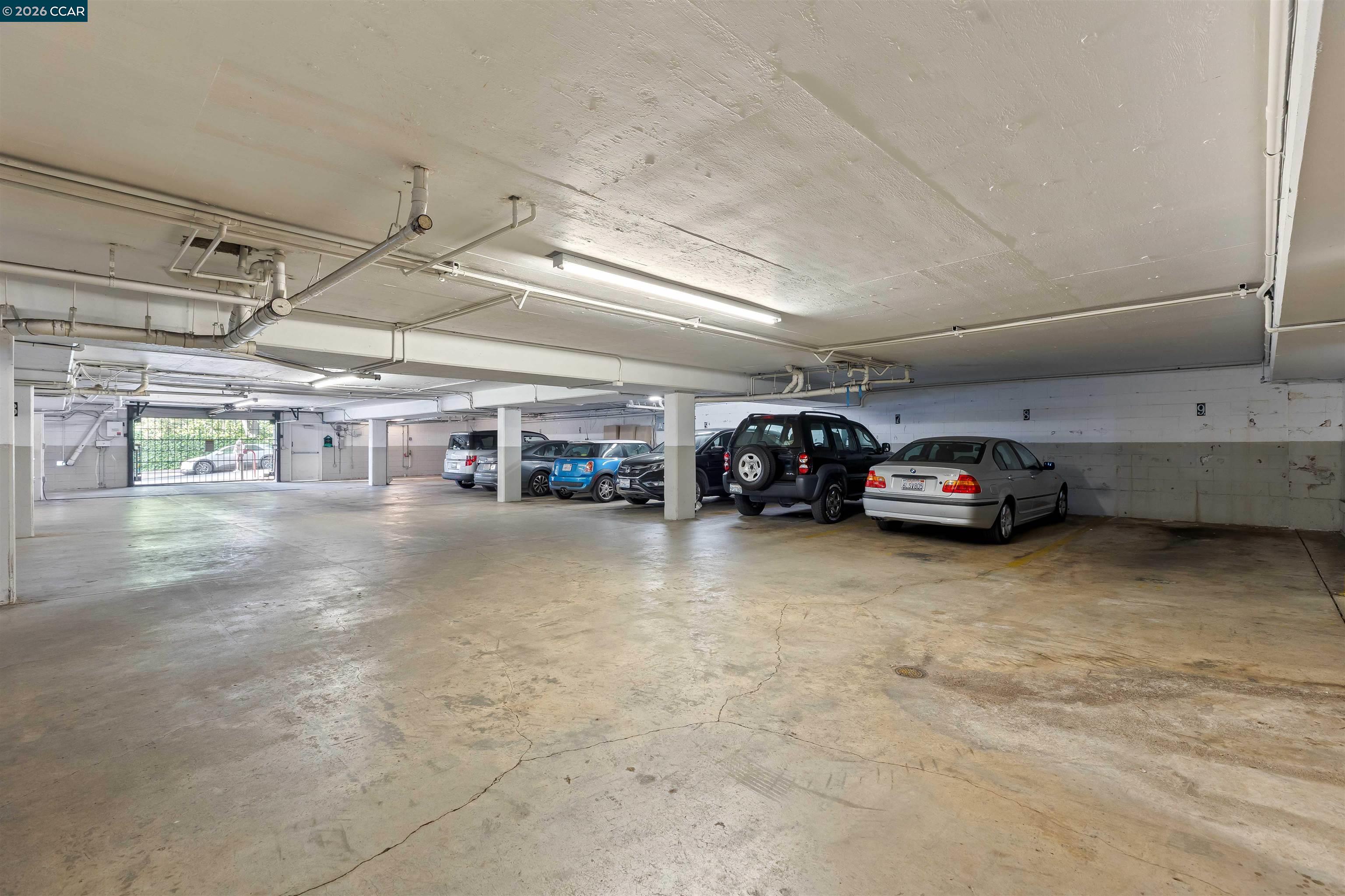 Detail Gallery Image 25 of 25 For 590 El Dorado Ave #214,  Oakland,  CA 94611 - 1 Beds | 1 Baths