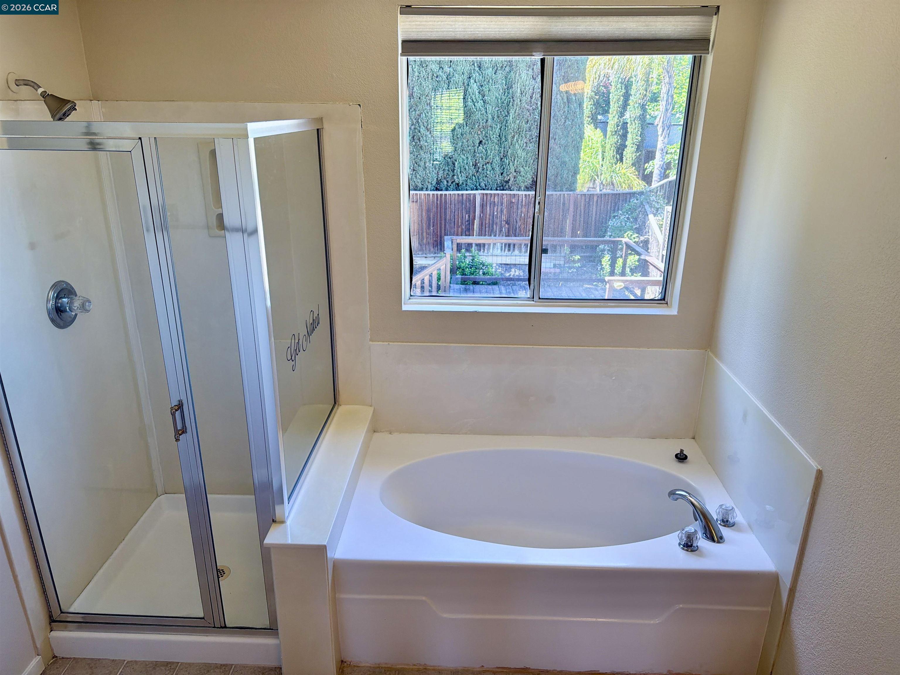 Detail Gallery Image 18 of 33 For 5104 Trailridge Ct, Antioch,  CA 94531 - 4 Beds | 2/1 Baths