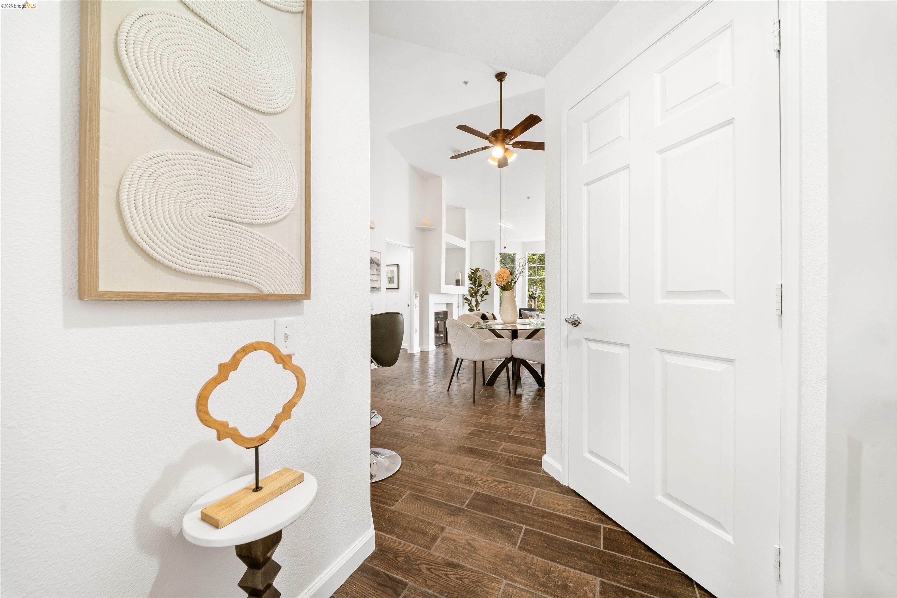 280 Caldecott UNIT 321, Oakland, CA, 94618