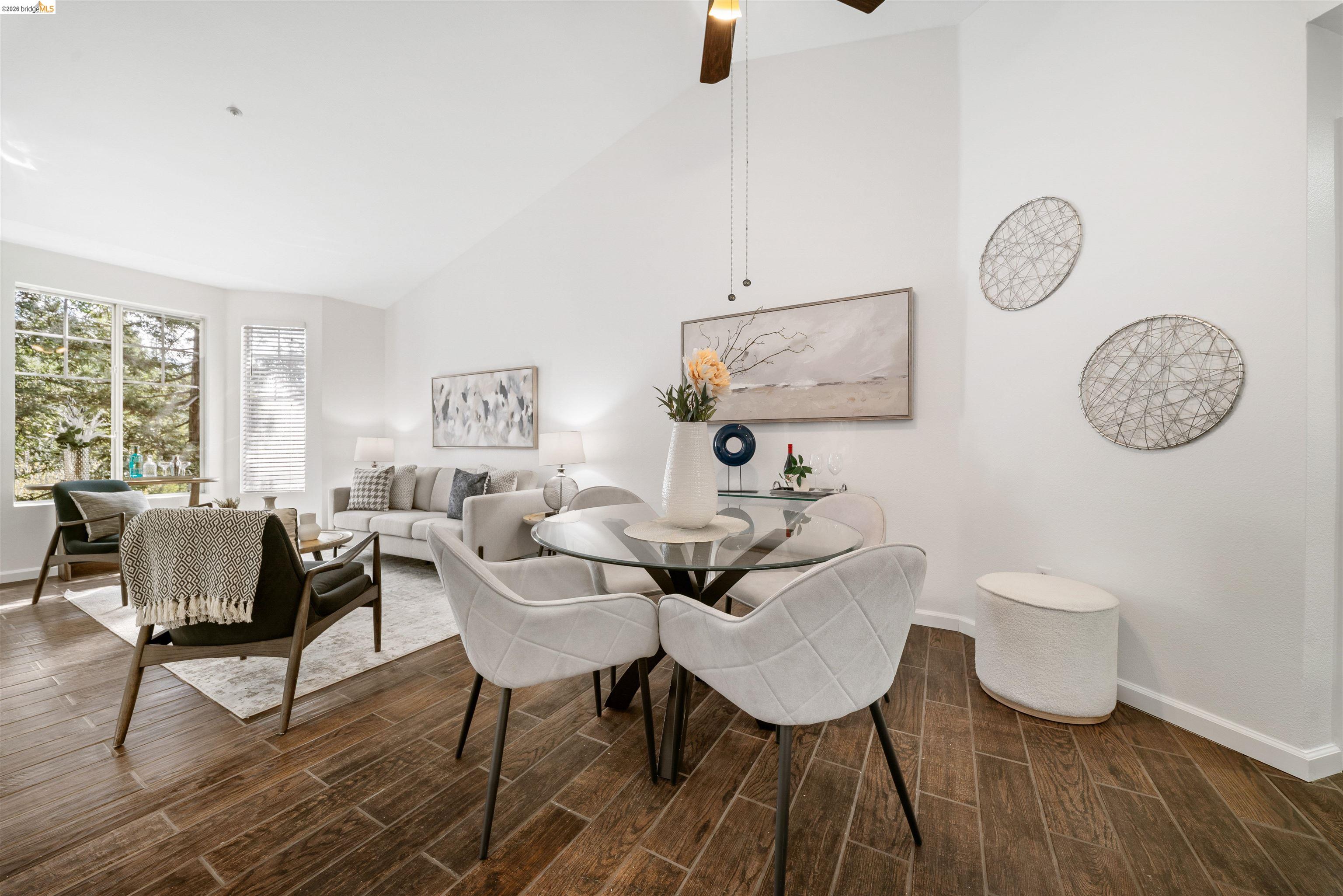 Detail Gallery Image 14 of 40 For 280 Caldecott #321,  Oakland,  CA 94618 - 1 Beds | 1 Baths