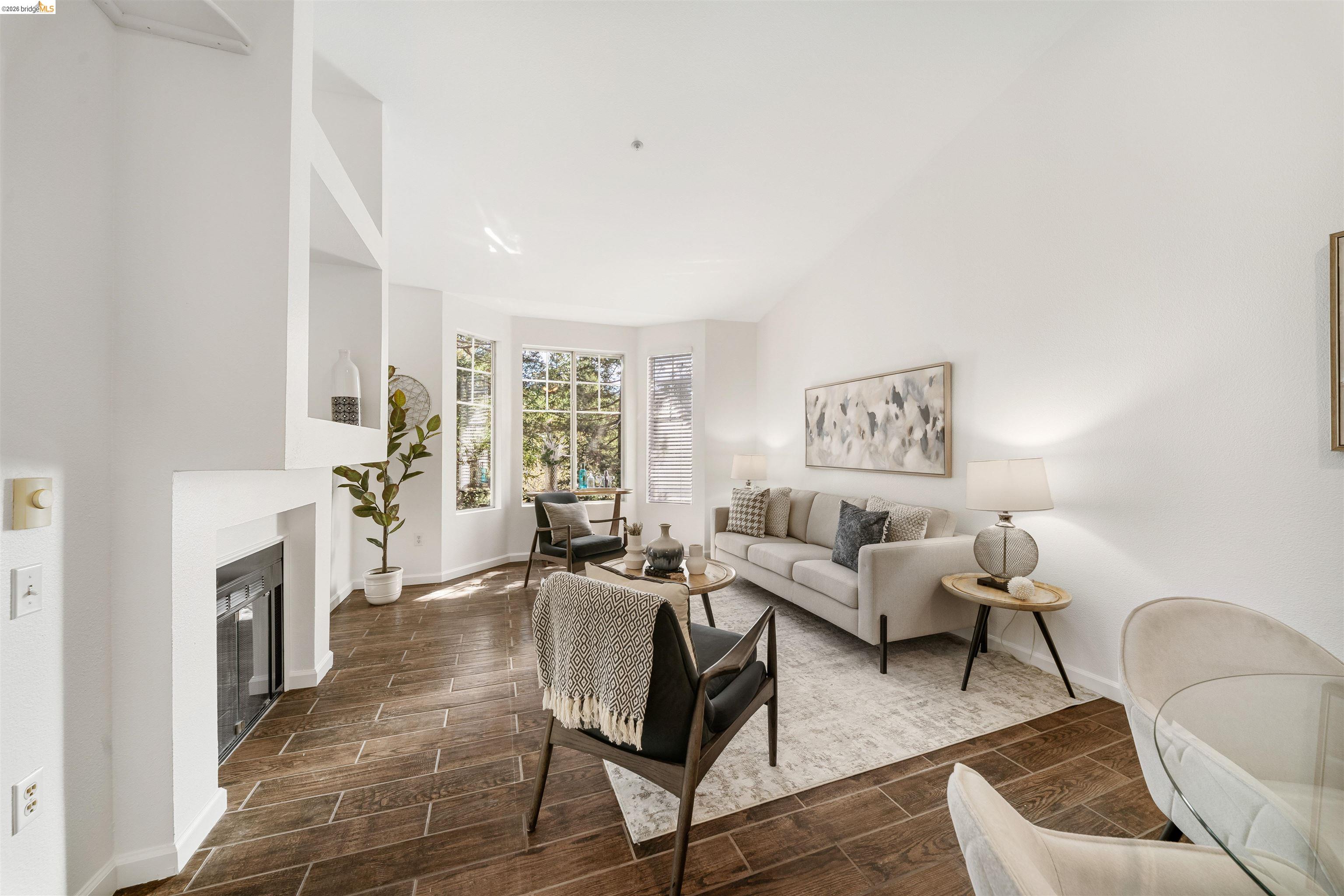 Detail Gallery Image 22 of 40 For 280 Caldecott #321,  Oakland,  CA 94618 - 1 Beds | 1 Baths