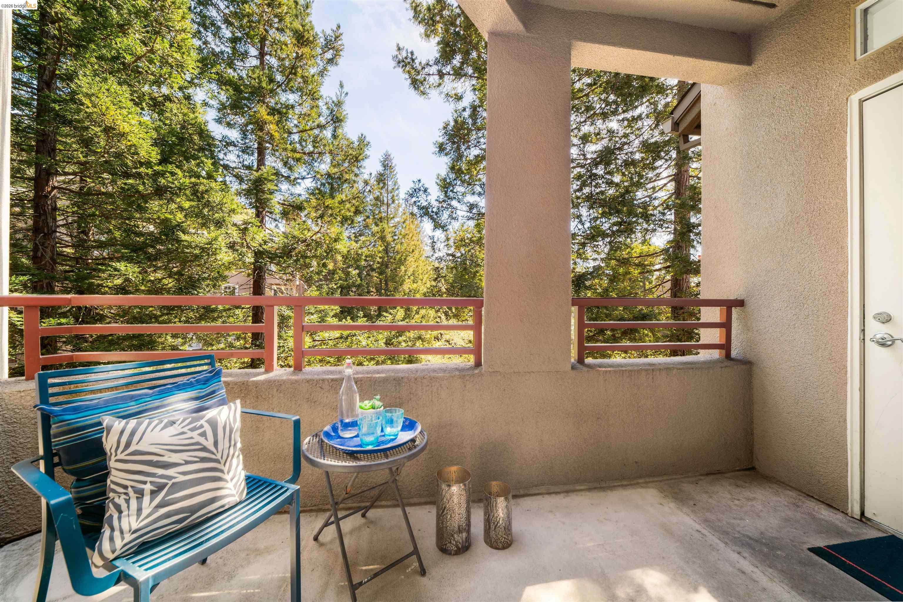 Detail Gallery Image 31 of 40 For 280 Caldecott #321,  Oakland,  CA 94618 - 1 Beds | 1 Baths