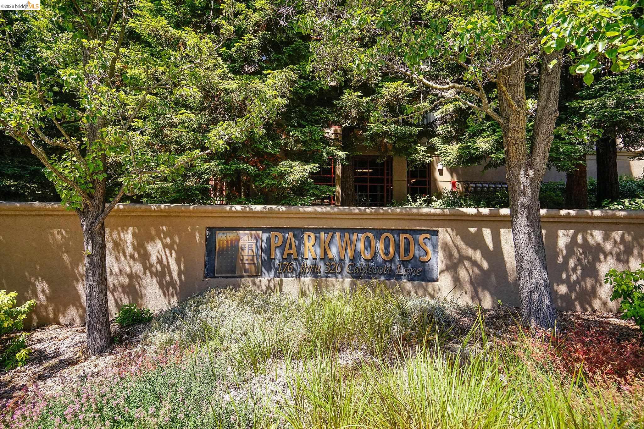 Detail Gallery Image 34 of 40 For 280 Caldecott #321,  Oakland,  CA 94618 - 1 Beds | 1 Baths