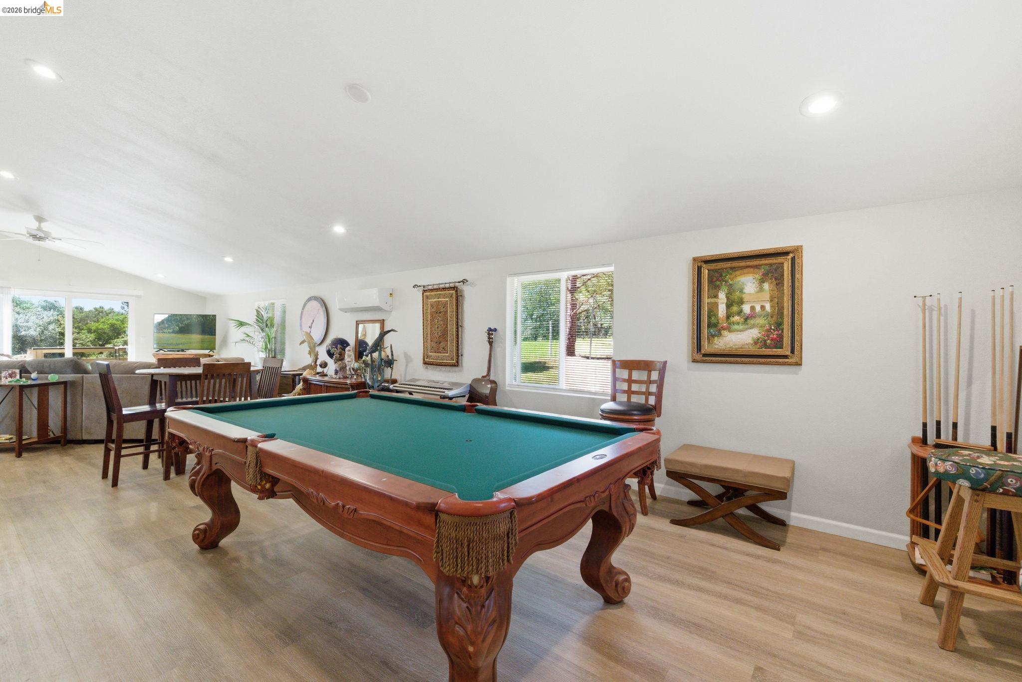 Detail Gallery Image 13 of 46 For 3045 Salmon Rd., Copperopolis,  CA 95228 - 2 Beds | 2 Baths