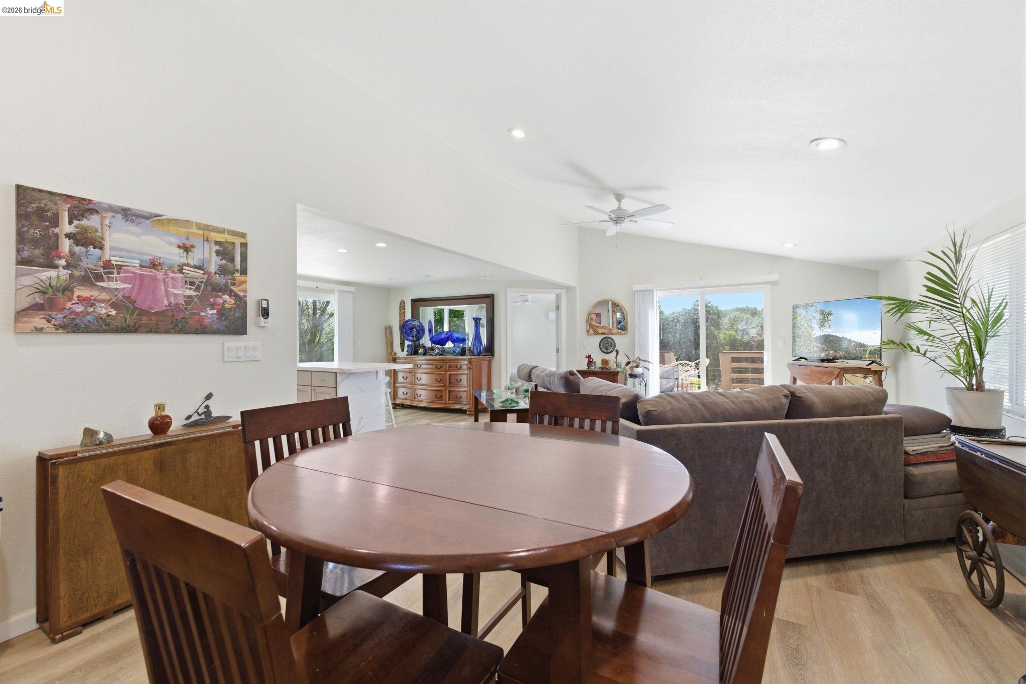 Detail Gallery Image 9 of 46 For 3045 Salmon Rd., Copperopolis,  CA 95228 - 2 Beds | 2 Baths