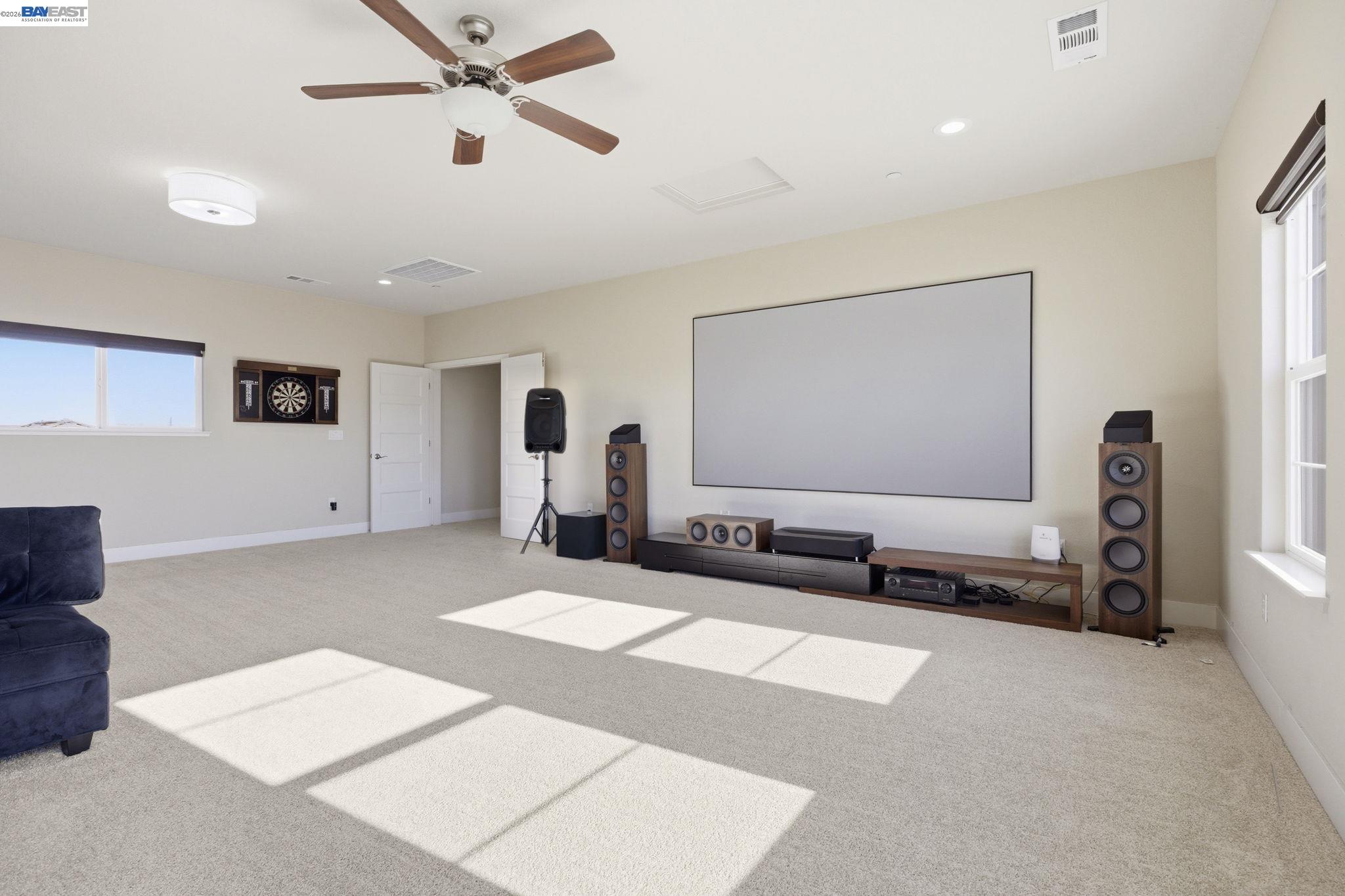 Detail Gallery Image 24 of 60 For 2394 Bharvani Ave, Manteca,  CA 95337 - 4 Beds | 3/1 Baths