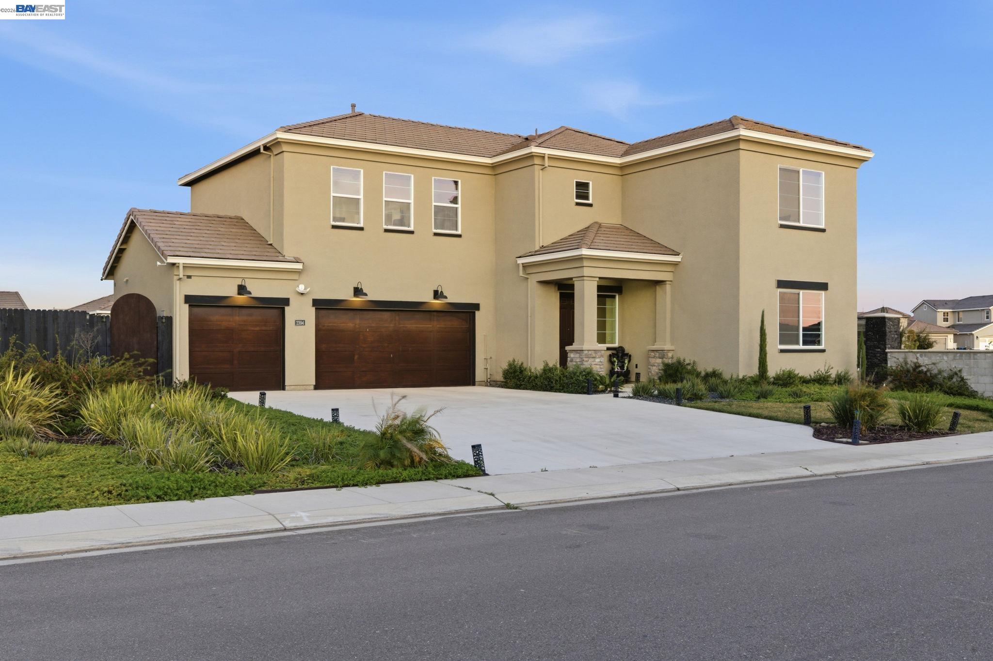 Detail Gallery Image 42 of 60 For 2394 Bharvani Ave, Manteca,  CA 95337 - 4 Beds | 3/1 Baths