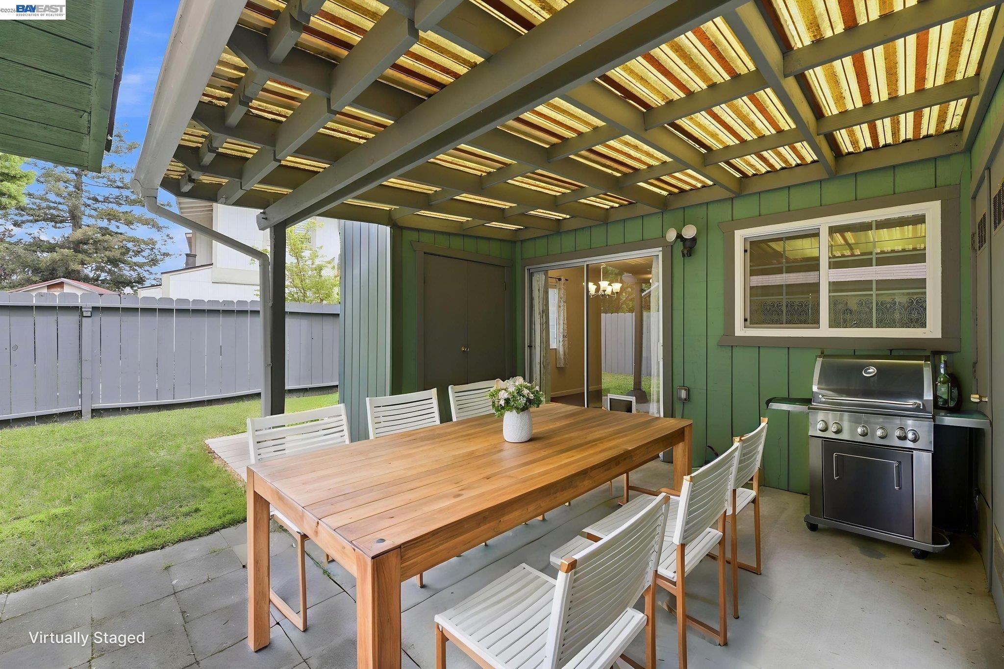 Detail Gallery Image 18 of 38 For 31213 Kimberly Ct, Union City,  CA 94587 - 3 Beds | 2/1 Baths