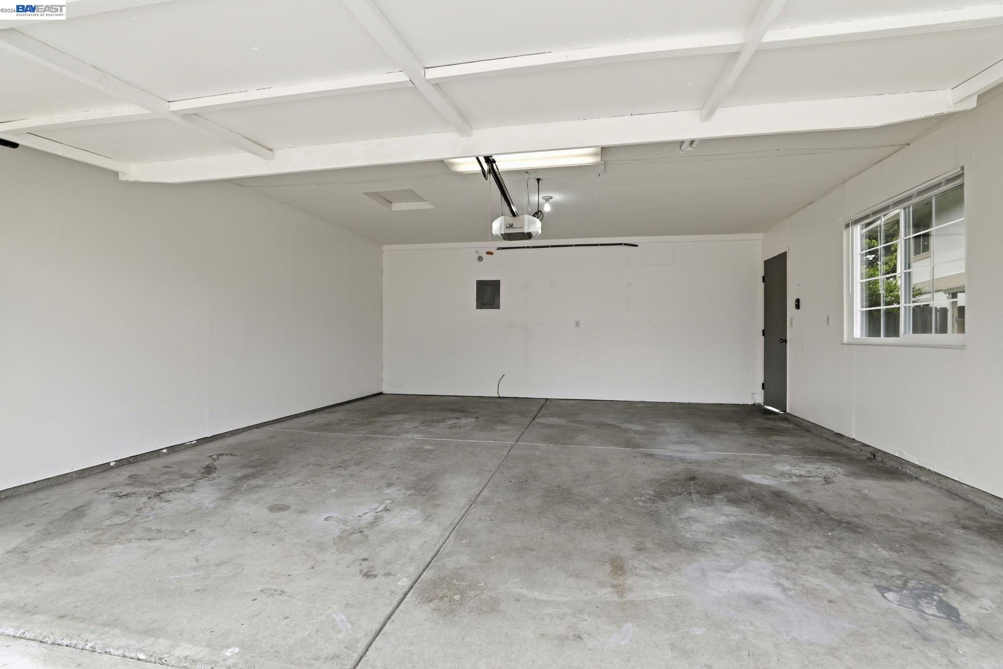 Detail Gallery Image 20 of 38 For 31213 Kimberly Ct, Union City,  CA 94587 - 3 Beds | 2/1 Baths