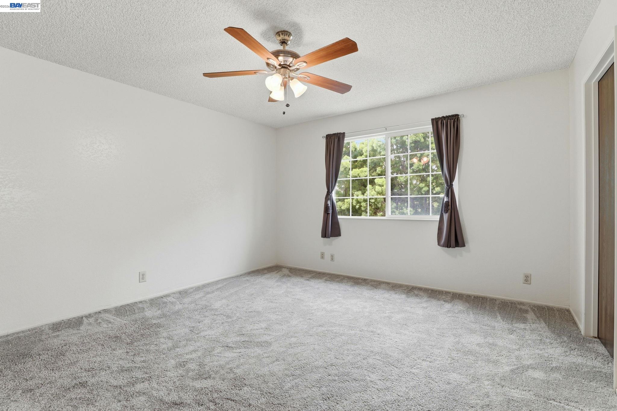 Detail Gallery Image 5 of 38 For 31213 Kimberly Ct, Union City,  CA 94587 - 3 Beds | 2/1 Baths